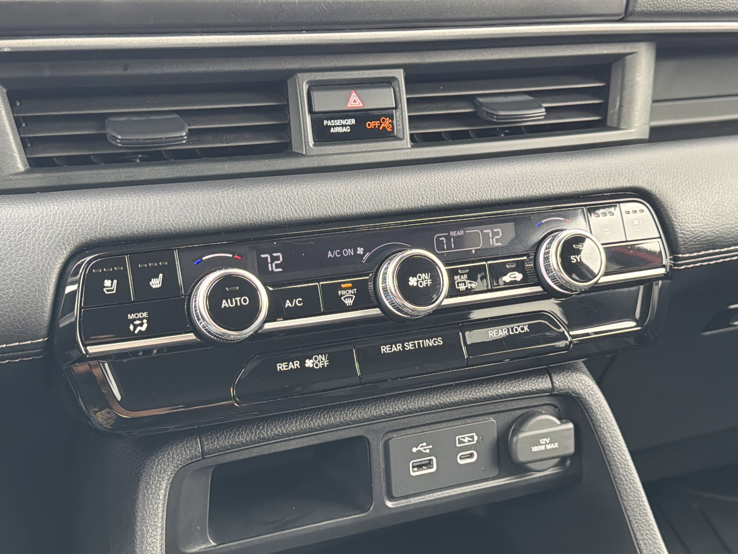 2023 Honda Pilot Elite - Photo 24
