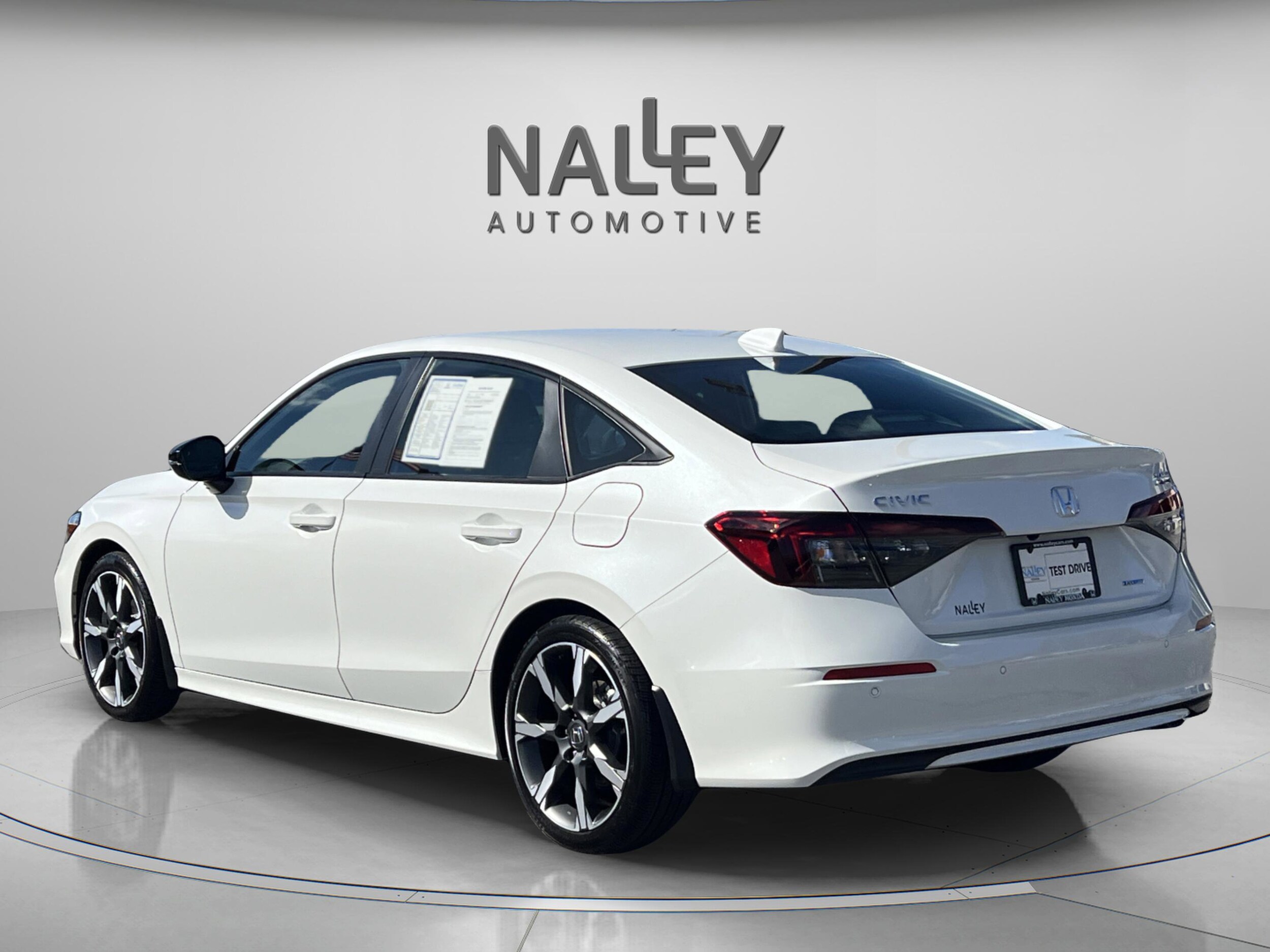 2025 Honda Civic Sport Touring Hybrid photo 3