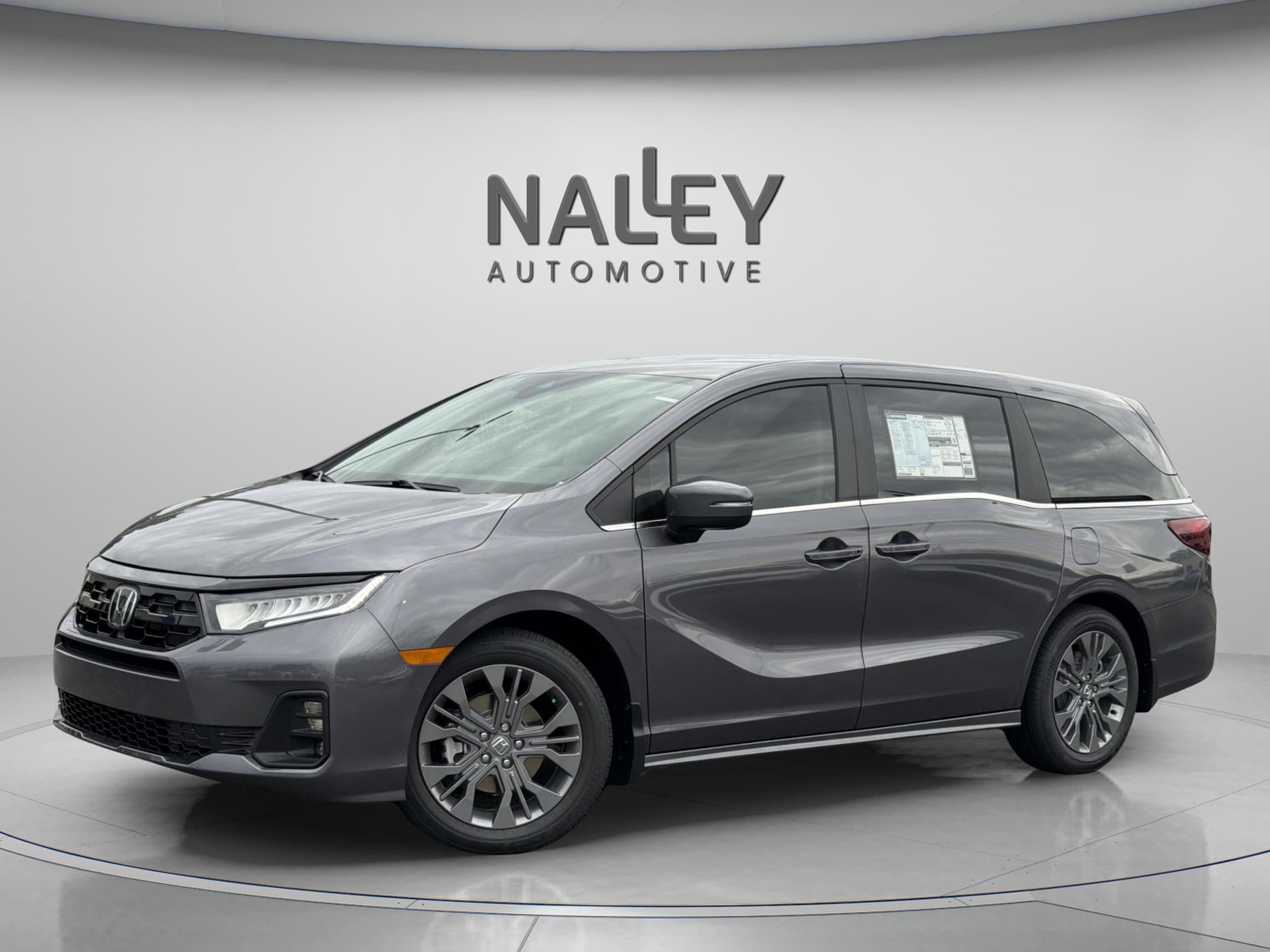 2026 Honda Odyssey Touring's photo