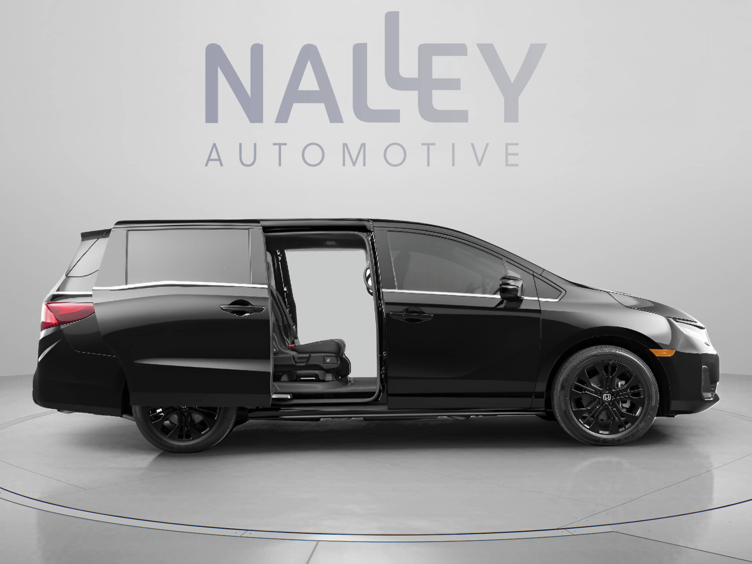 2025 Honda Odyssey Sport L - Photo 14