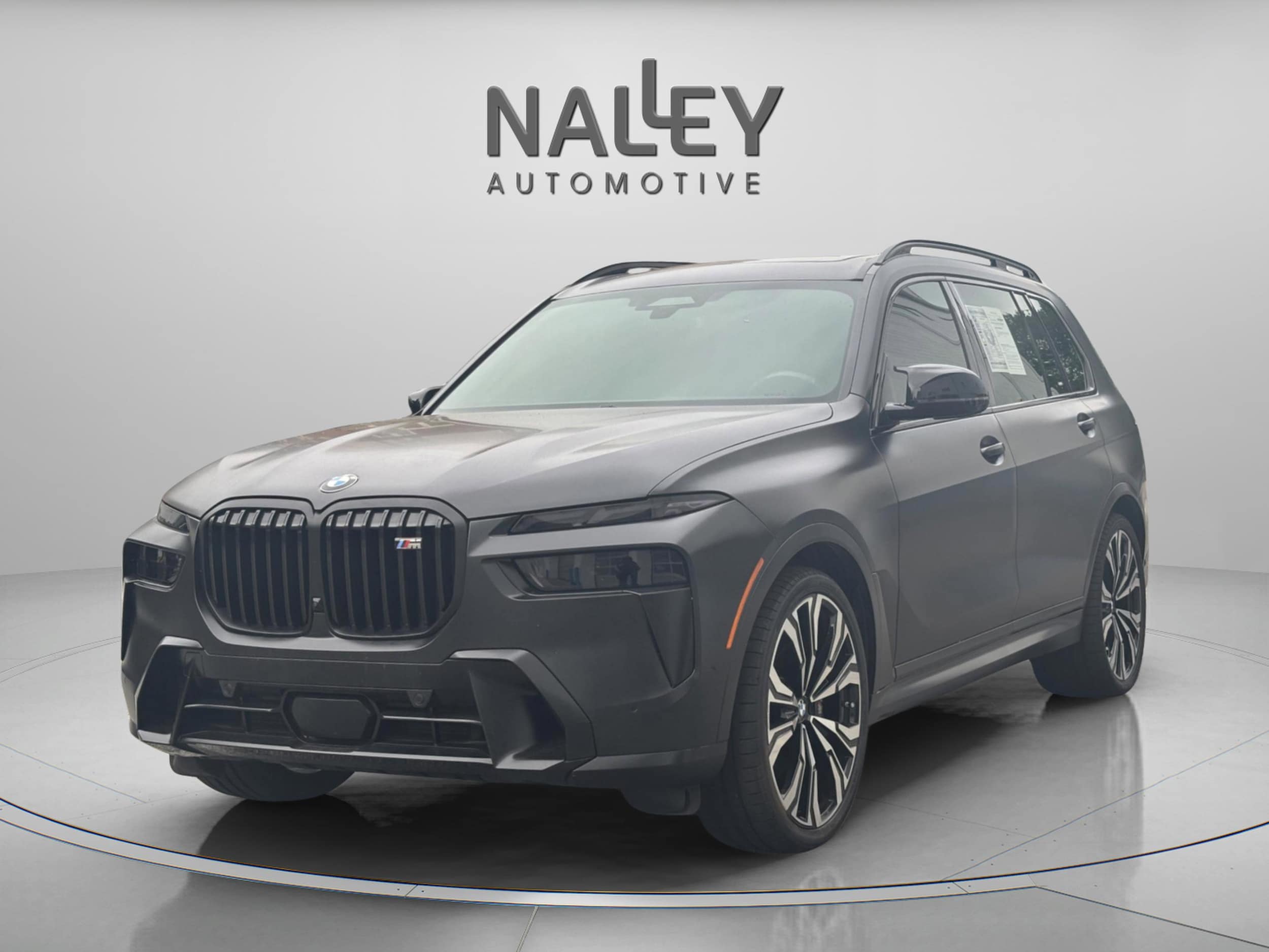 2024 BMW X7 M60i's photo