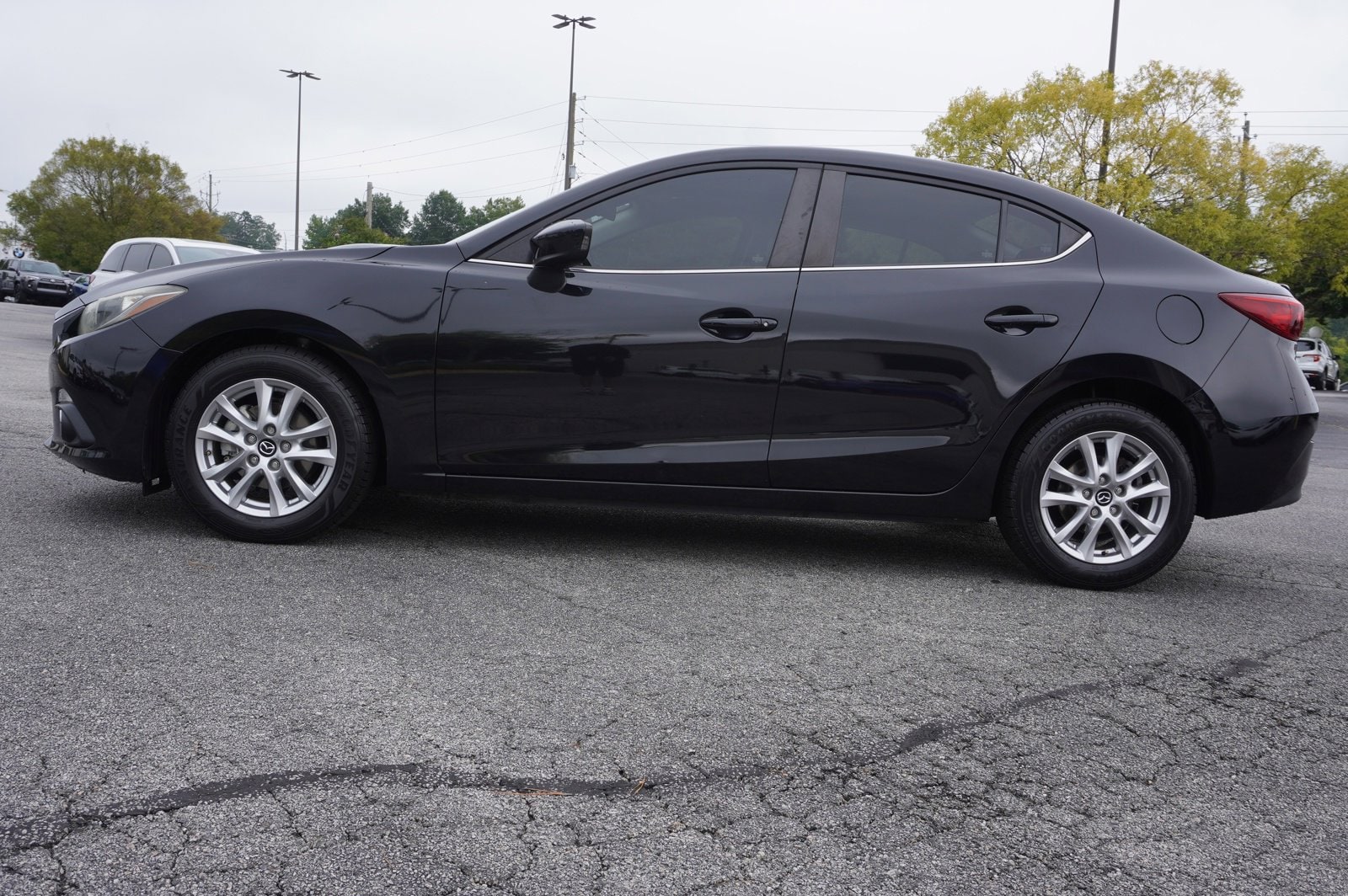 Used 2014 Mazda MAZDA3 i Grand Touring with VIN JM1BM1W74E1171813 for sale in Union City, GA