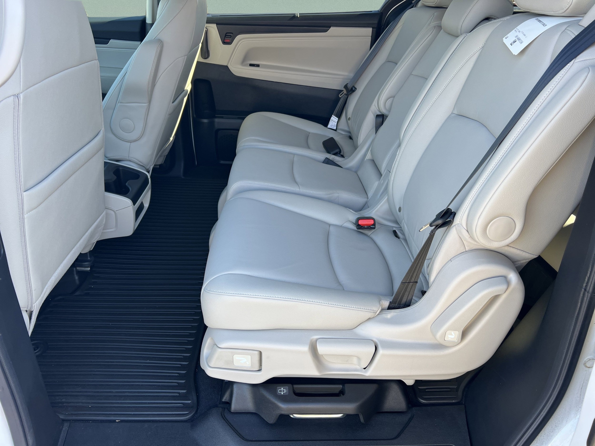 2026 Honda Odyssey EX-L - Photo 22