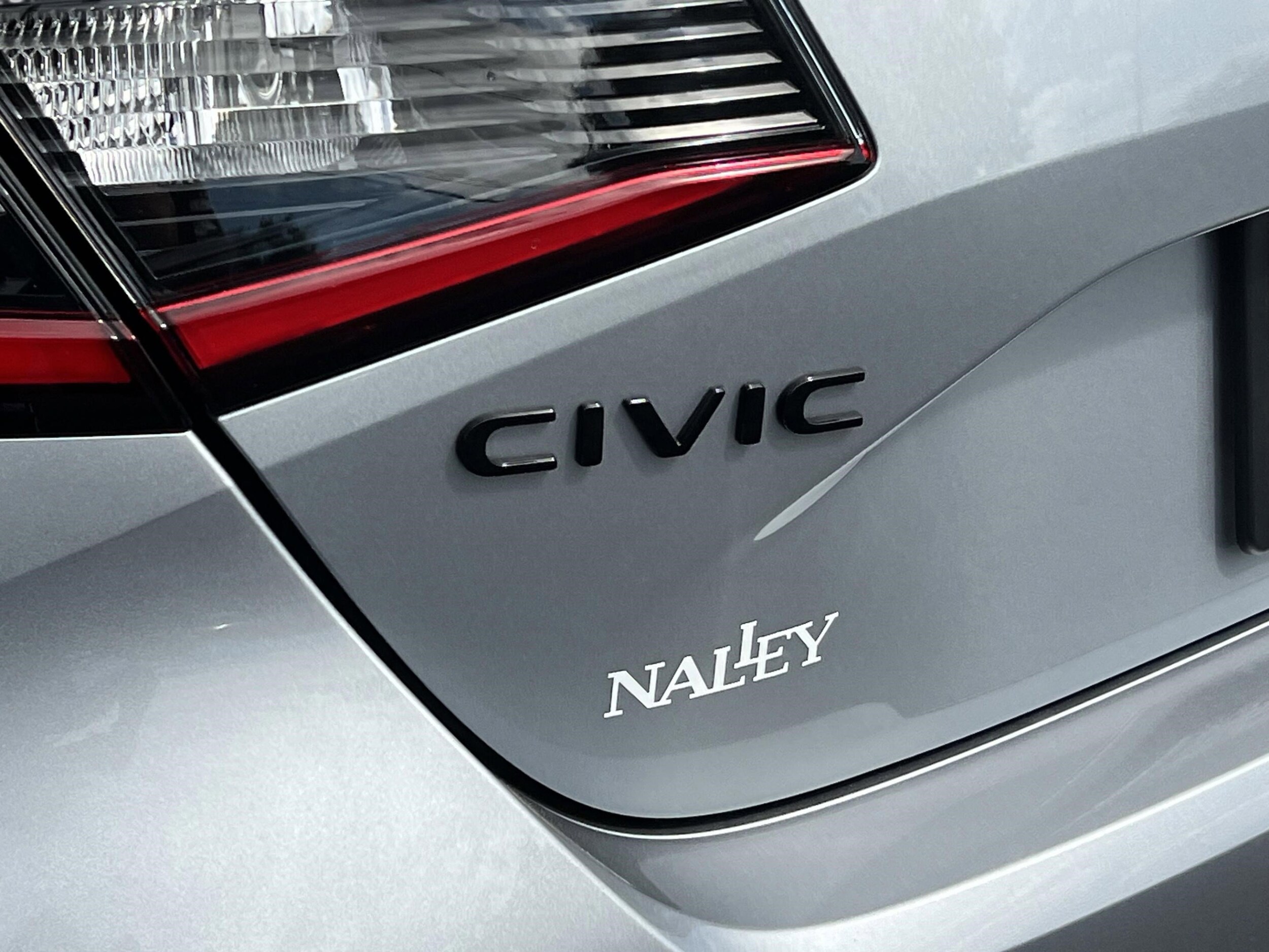 2026 Honda Civic Hatchback Sport - Photo 10