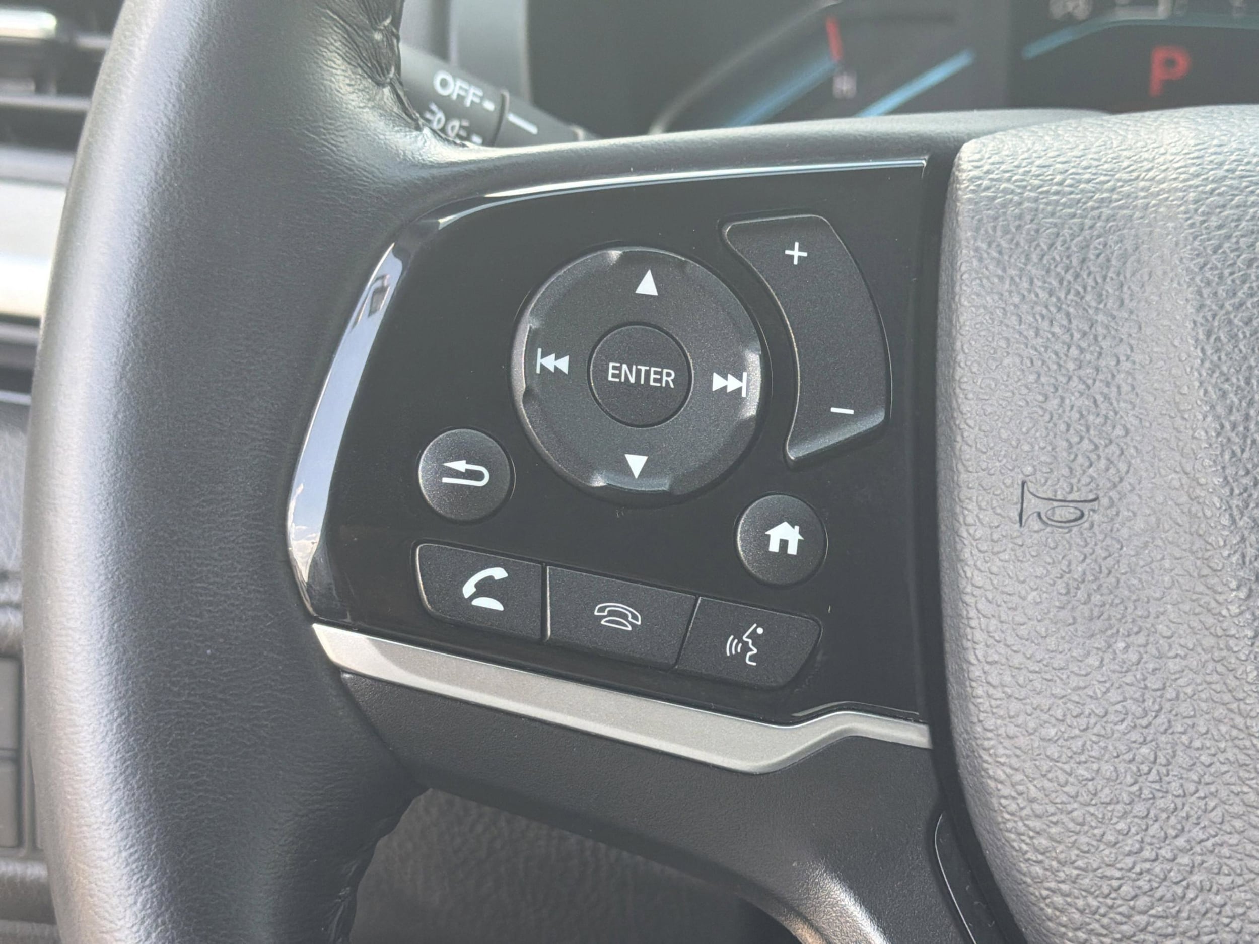 2024 Honda Odyssey Touring - Photo 12