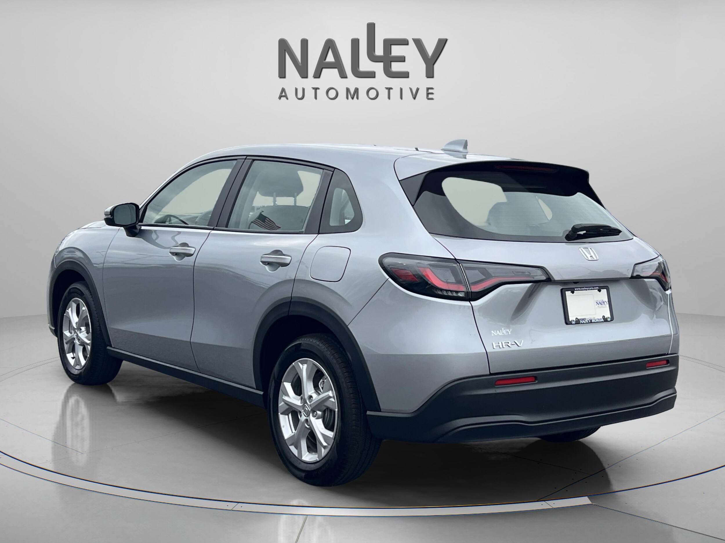 2025 Honda HR-V LX 2WD photo 2