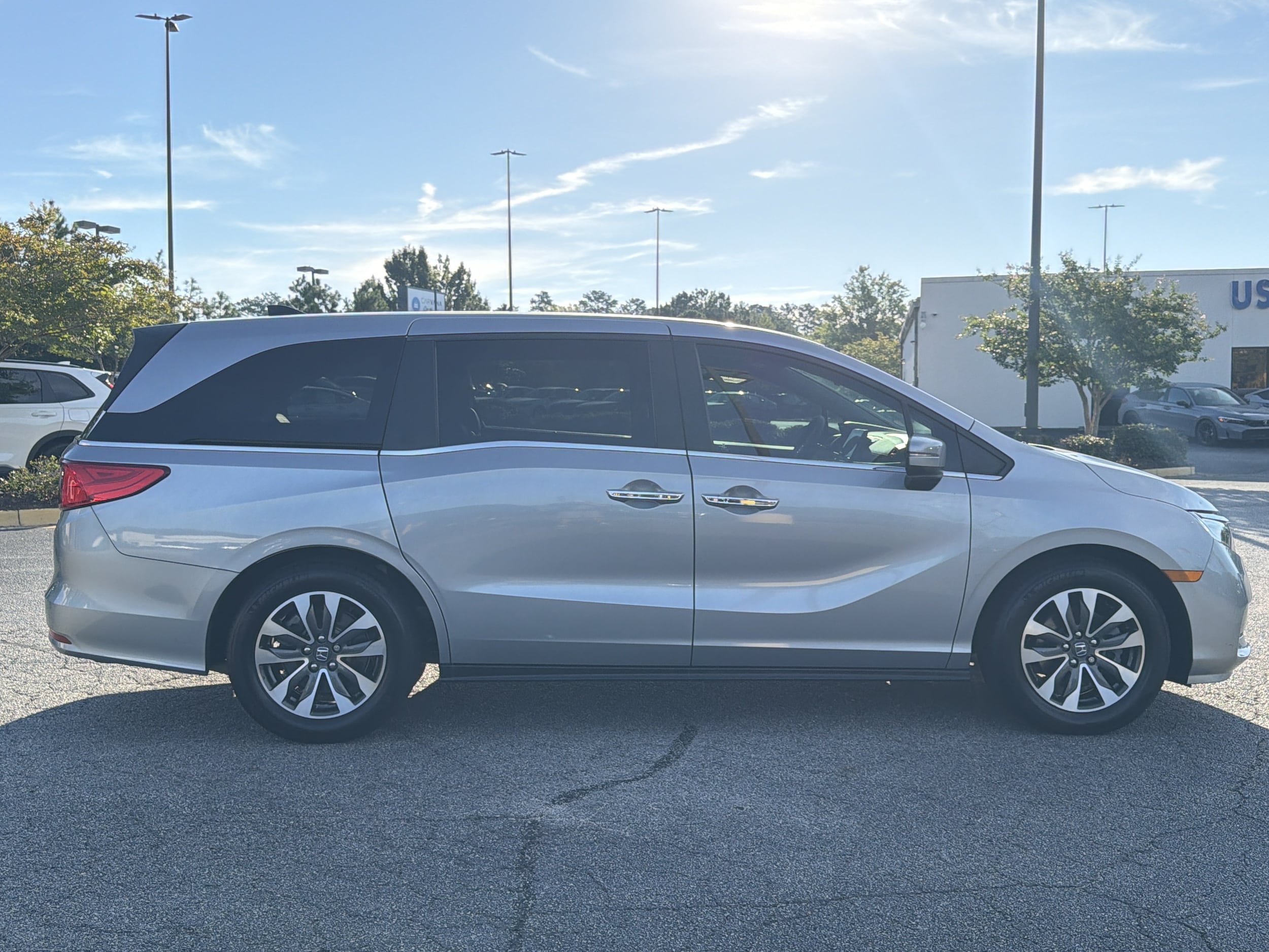 2022 Honda Odyssey EX-L - Photo 9