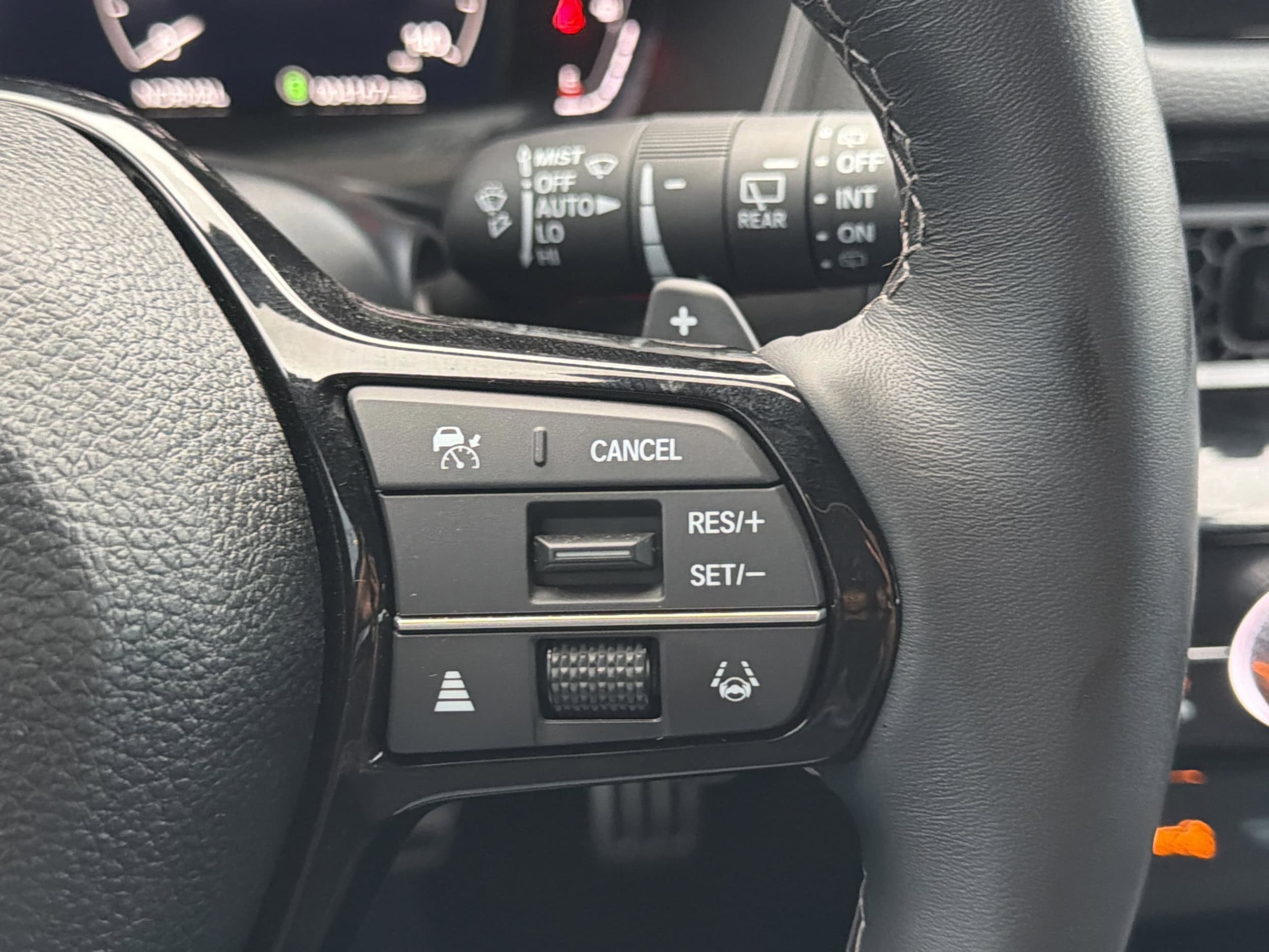2026 Honda Civic Hatchback Sport Touring - Photo 11
