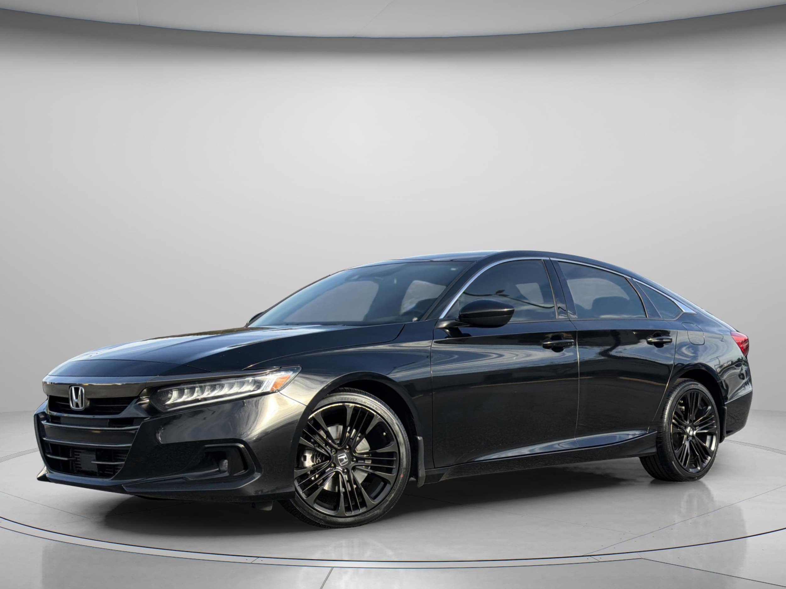 2021 Honda Accord Sport's photo