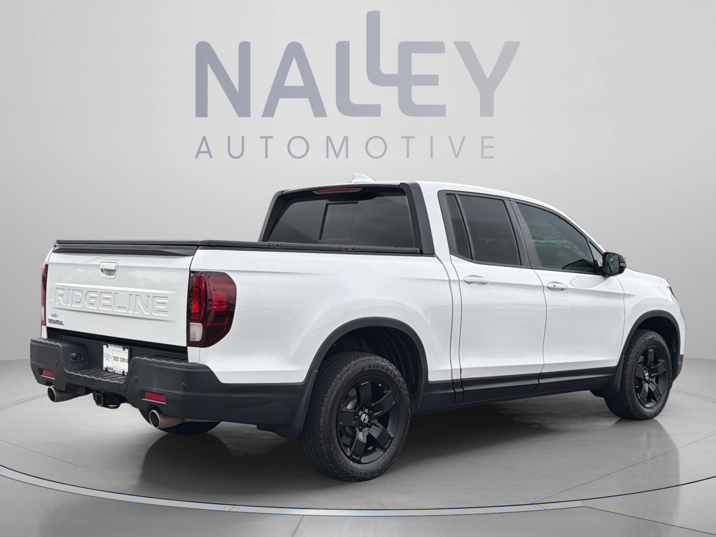 2024 Honda Ridgeline Black Edition - Photo 6