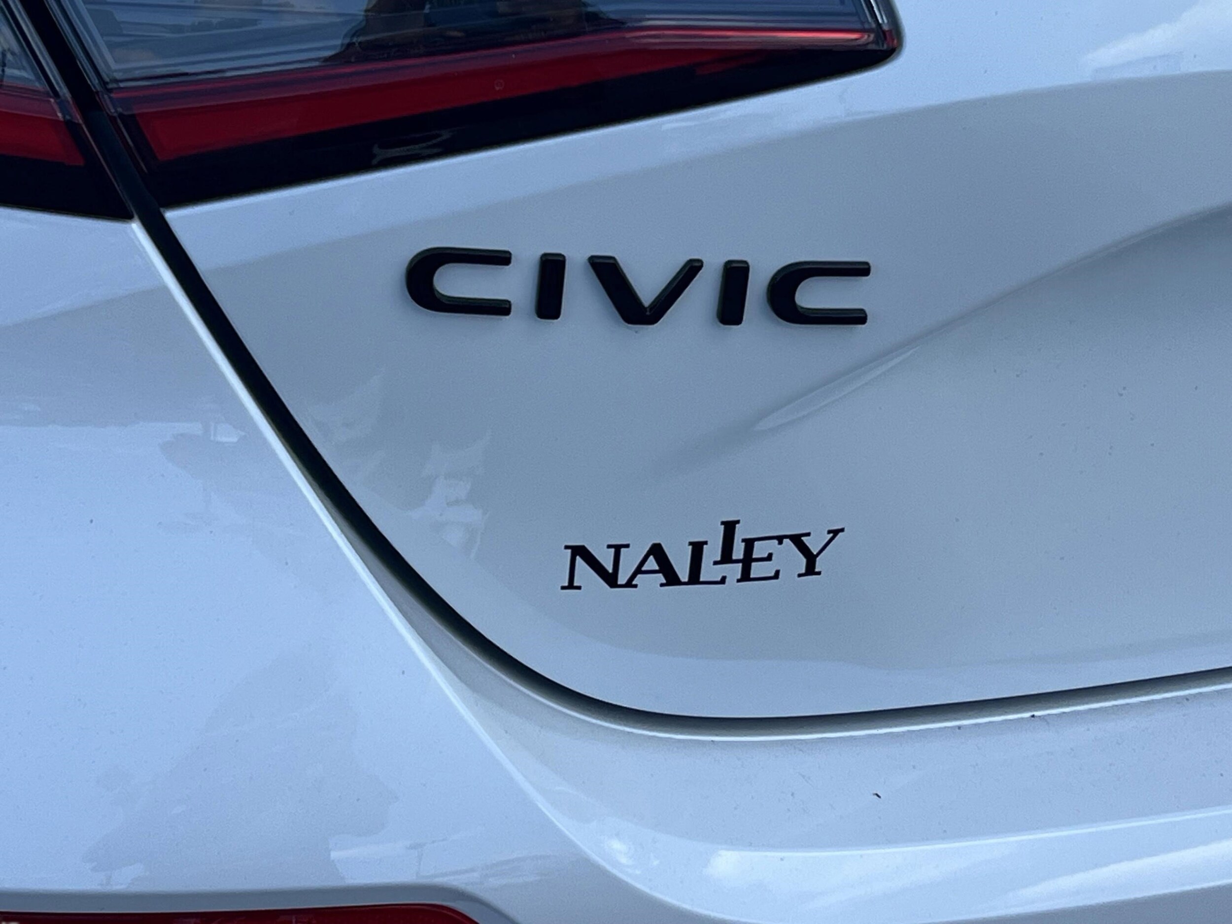 2026 Honda Civic Hatchback Sport - Photo 11