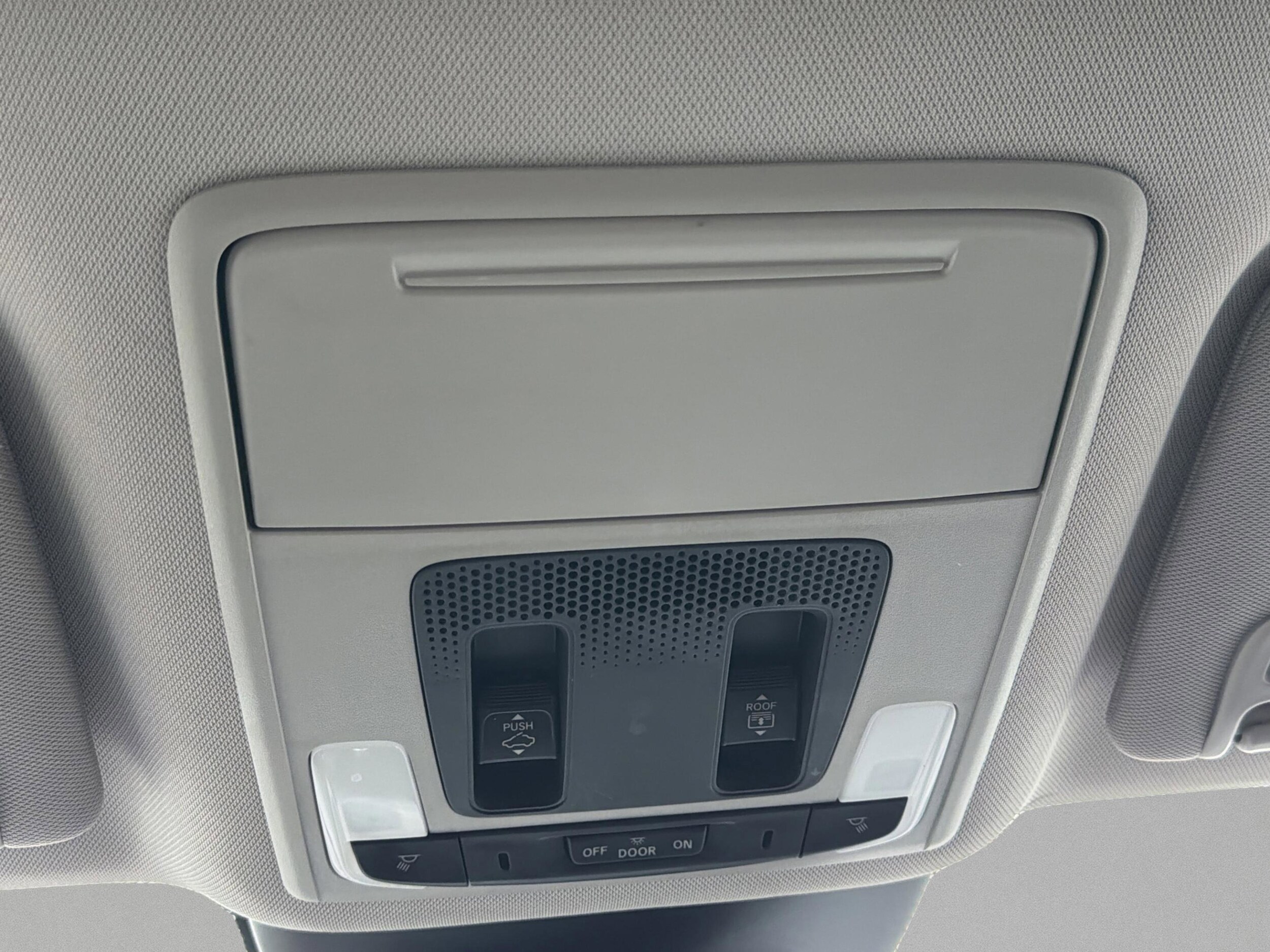 2023 Honda Pilot Elite - Photo 18
