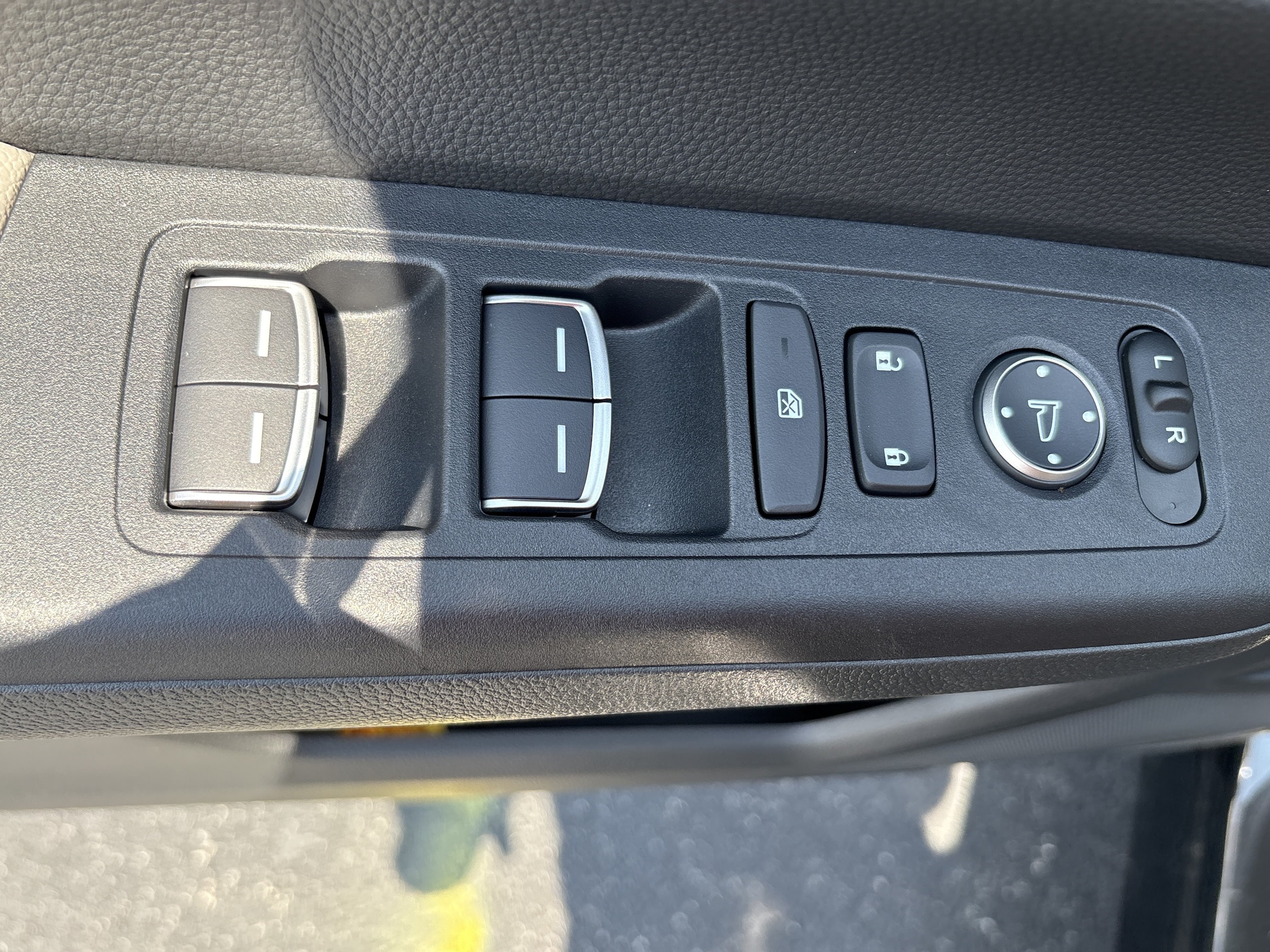 2026 Honda CR-V EX-L - Photo 16