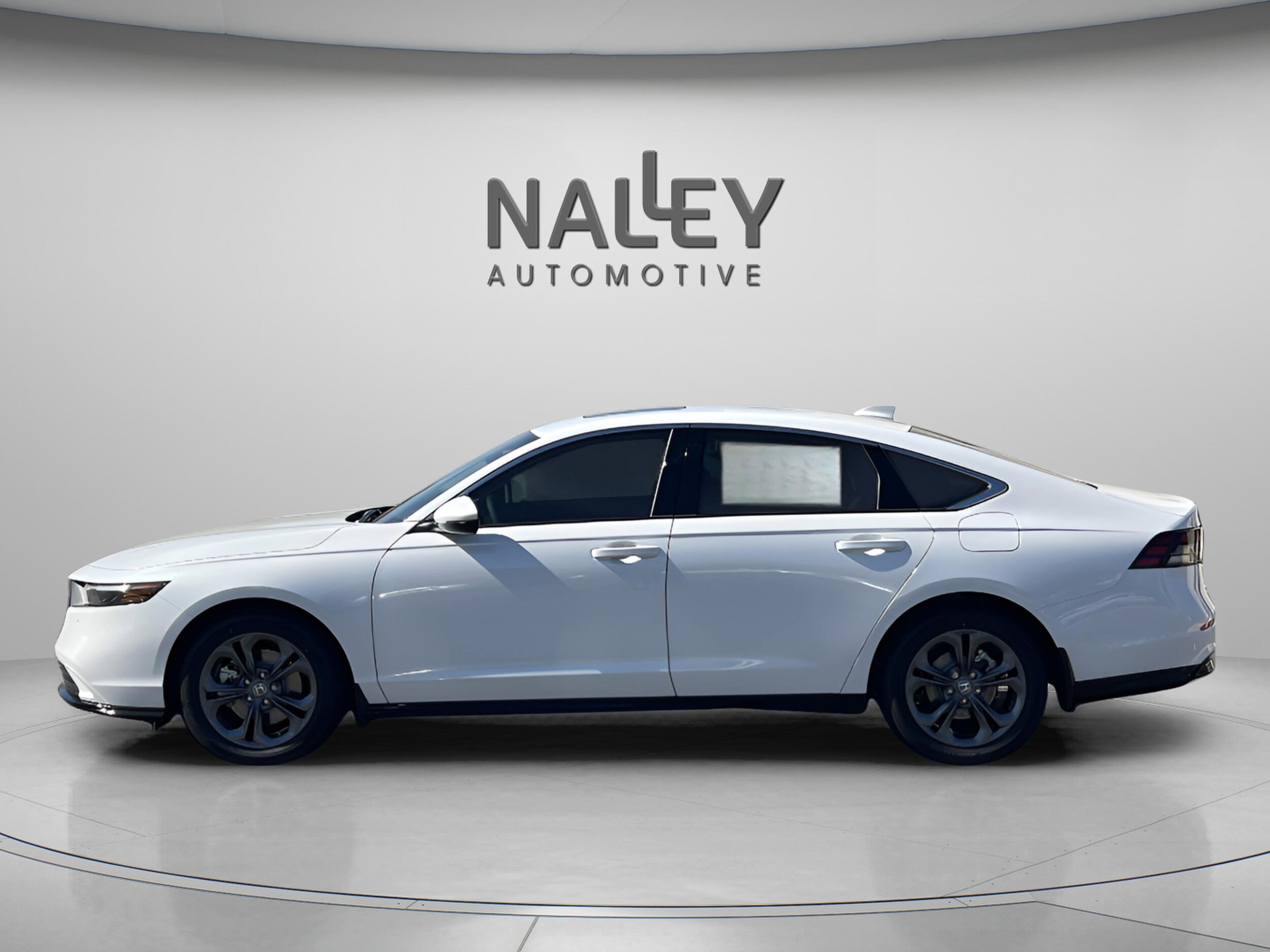 2025 Honda Accord Hybrid EX-L photo 2