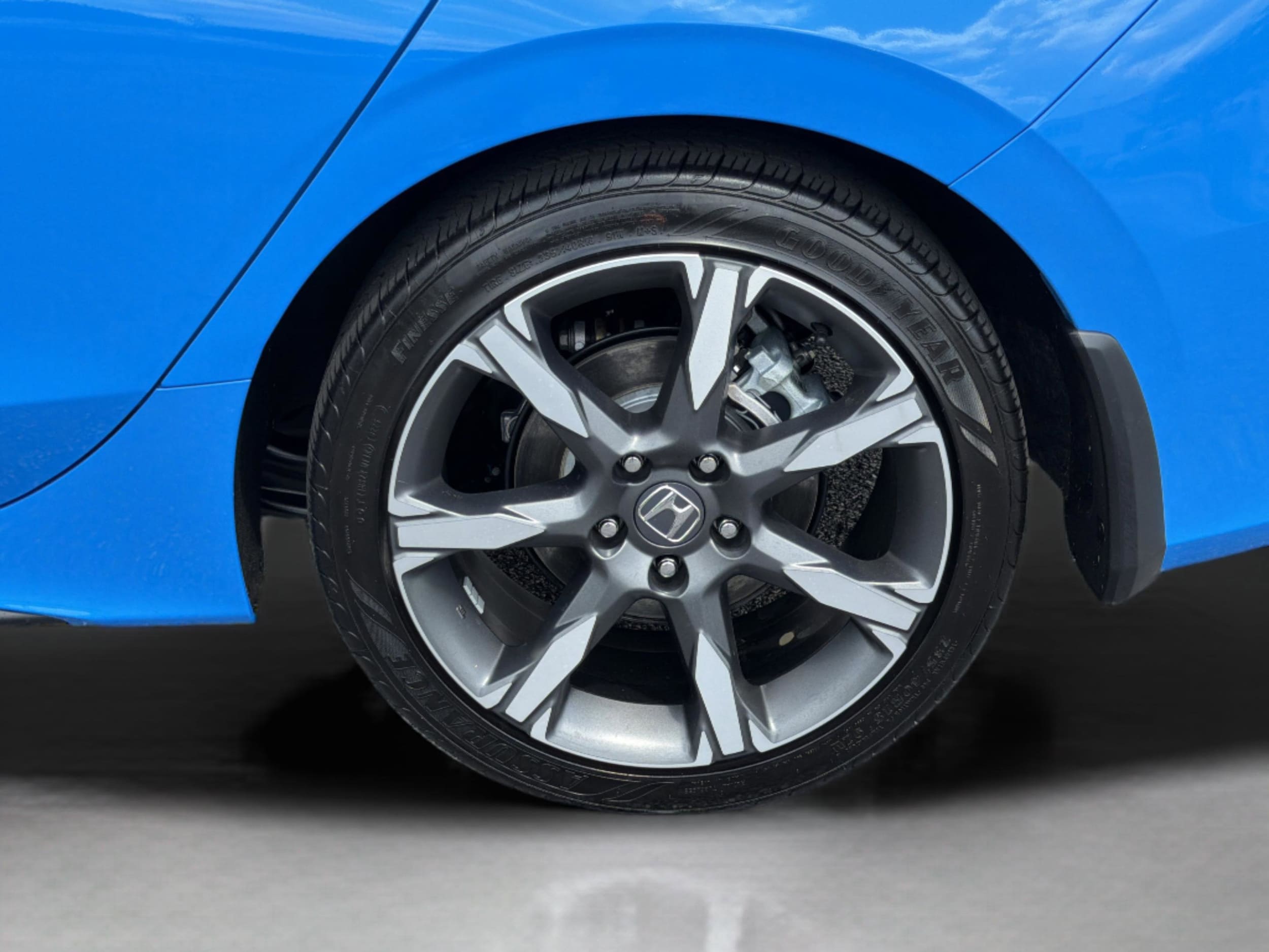 2026 Honda Civic Hatchback Sport Touring - Photo 33