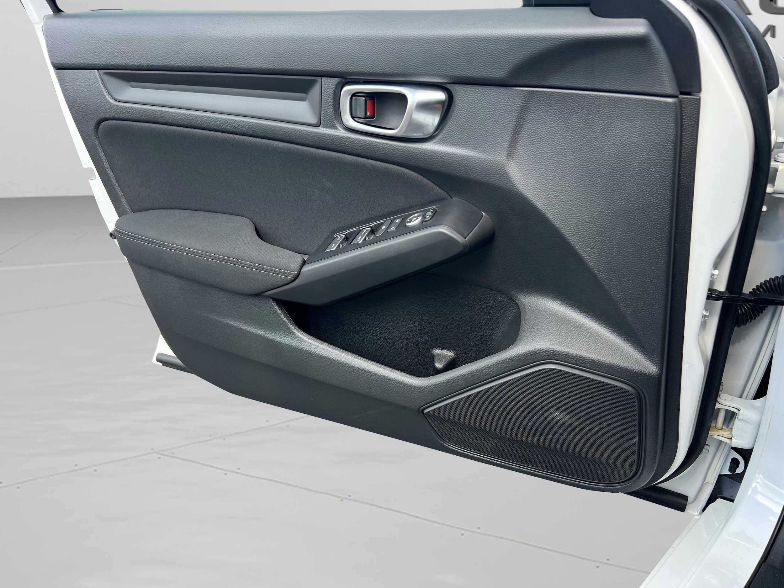 2026 Honda Civic Hatchback Sport - Photo 27