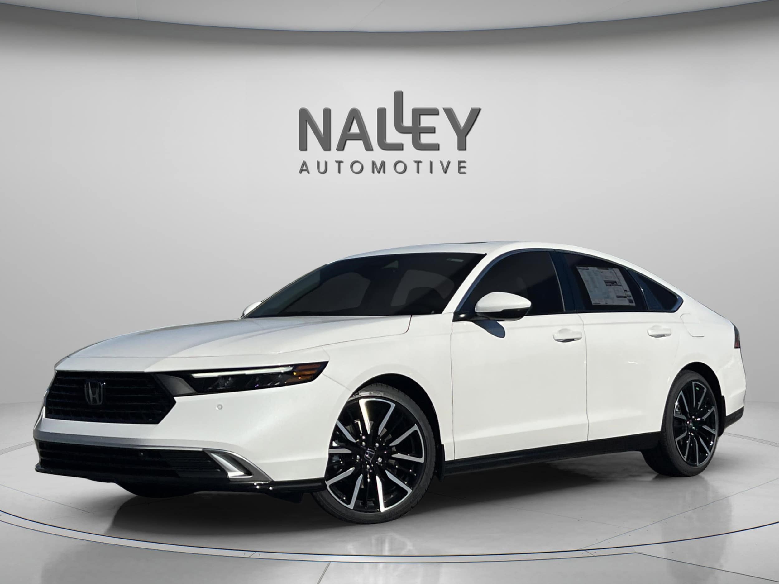 2025 Honda Accord Hybrid Touring's photo