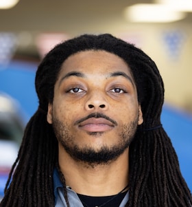 Staff member Devin Davis from ID_e7f8b4444af8