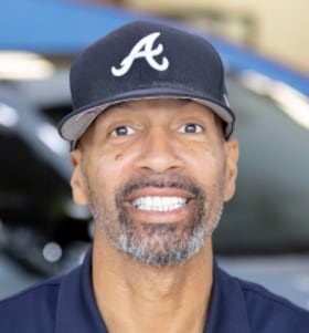 Staff member Andre Dallas from ID_a7c5440b0dce