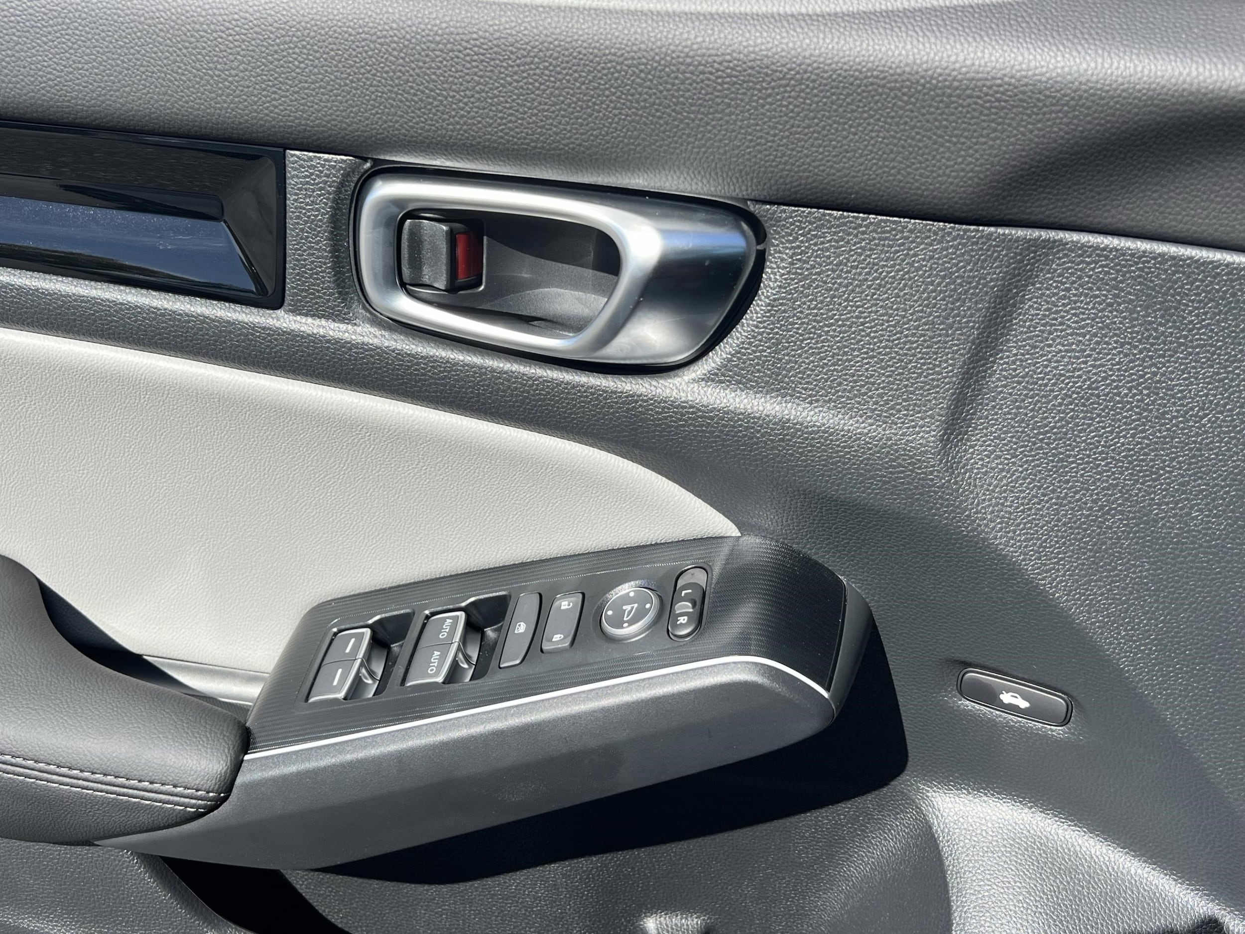 2026 Honda Civic Sport Touring - Photo 34
