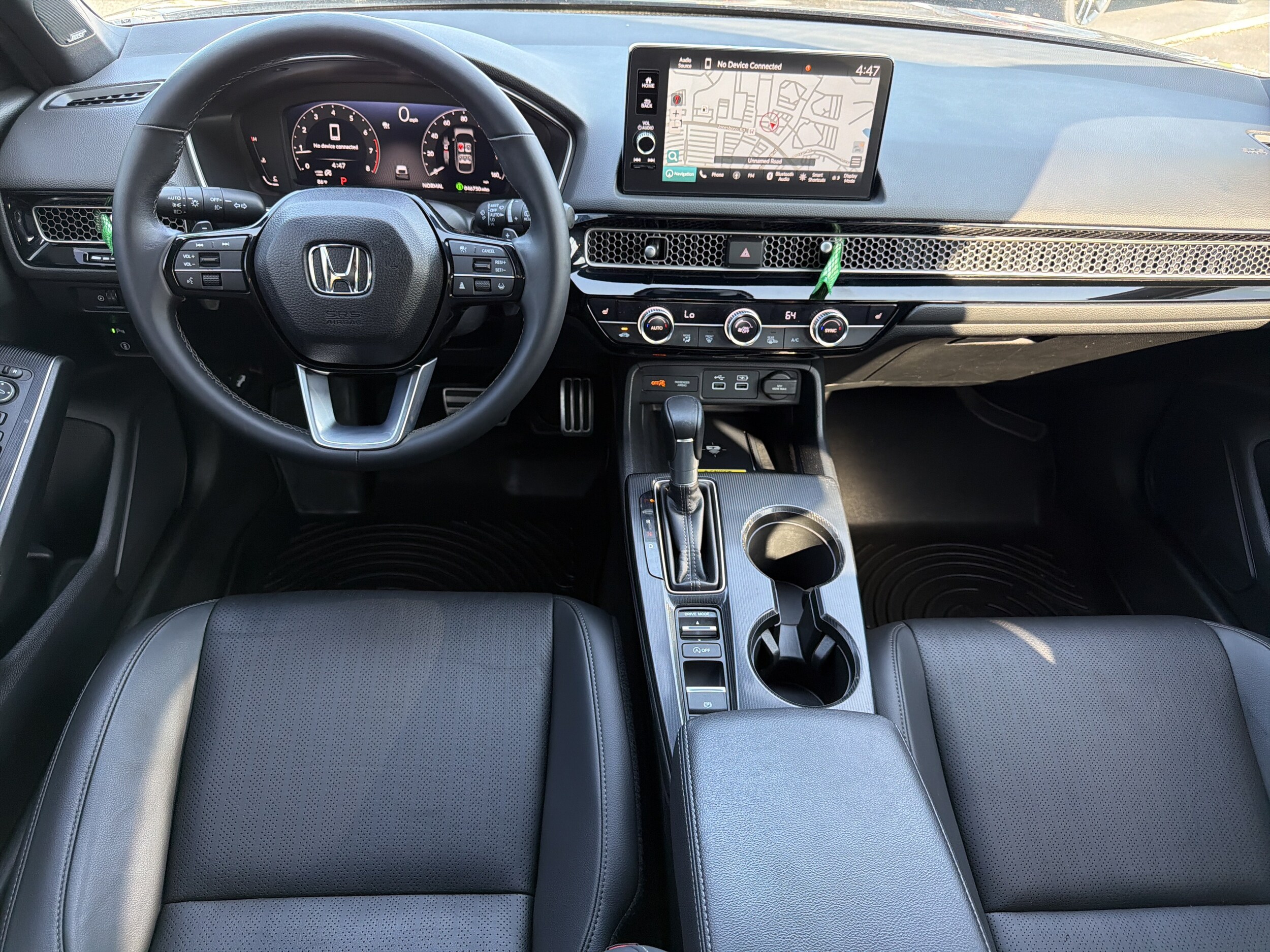 2024 Honda Civic Hatchback Sport Touring - Photo 12
