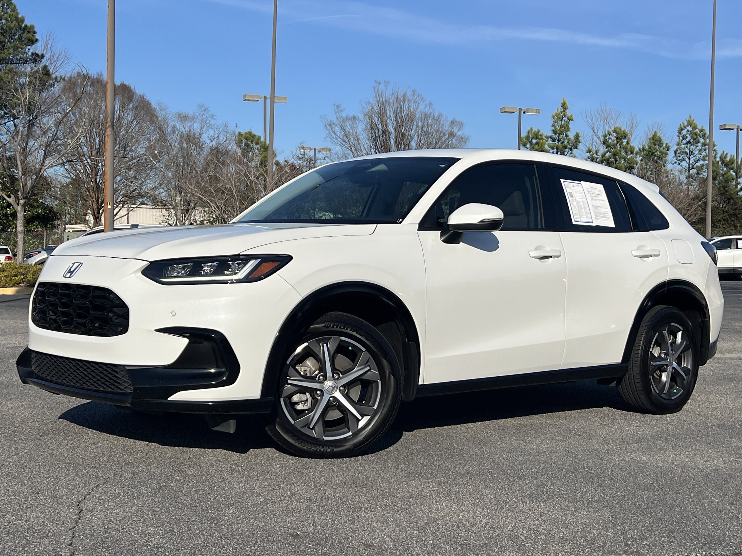 2023 Honda HR-V EX-L's photo