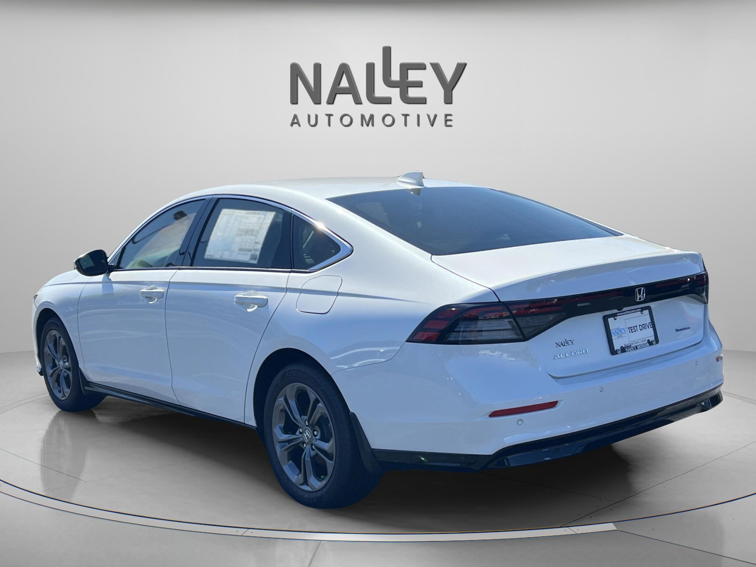 2025 Honda Accord Hybrid EX-L photo 3