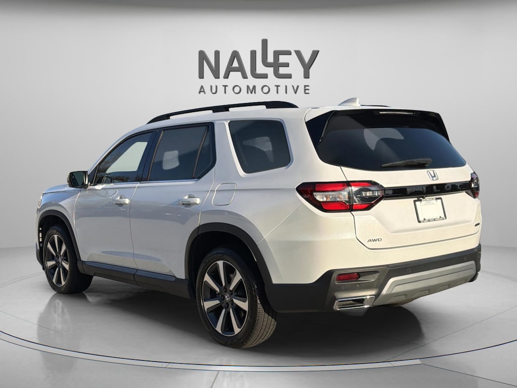 Used 2024 Honda Pilot Touring SUV