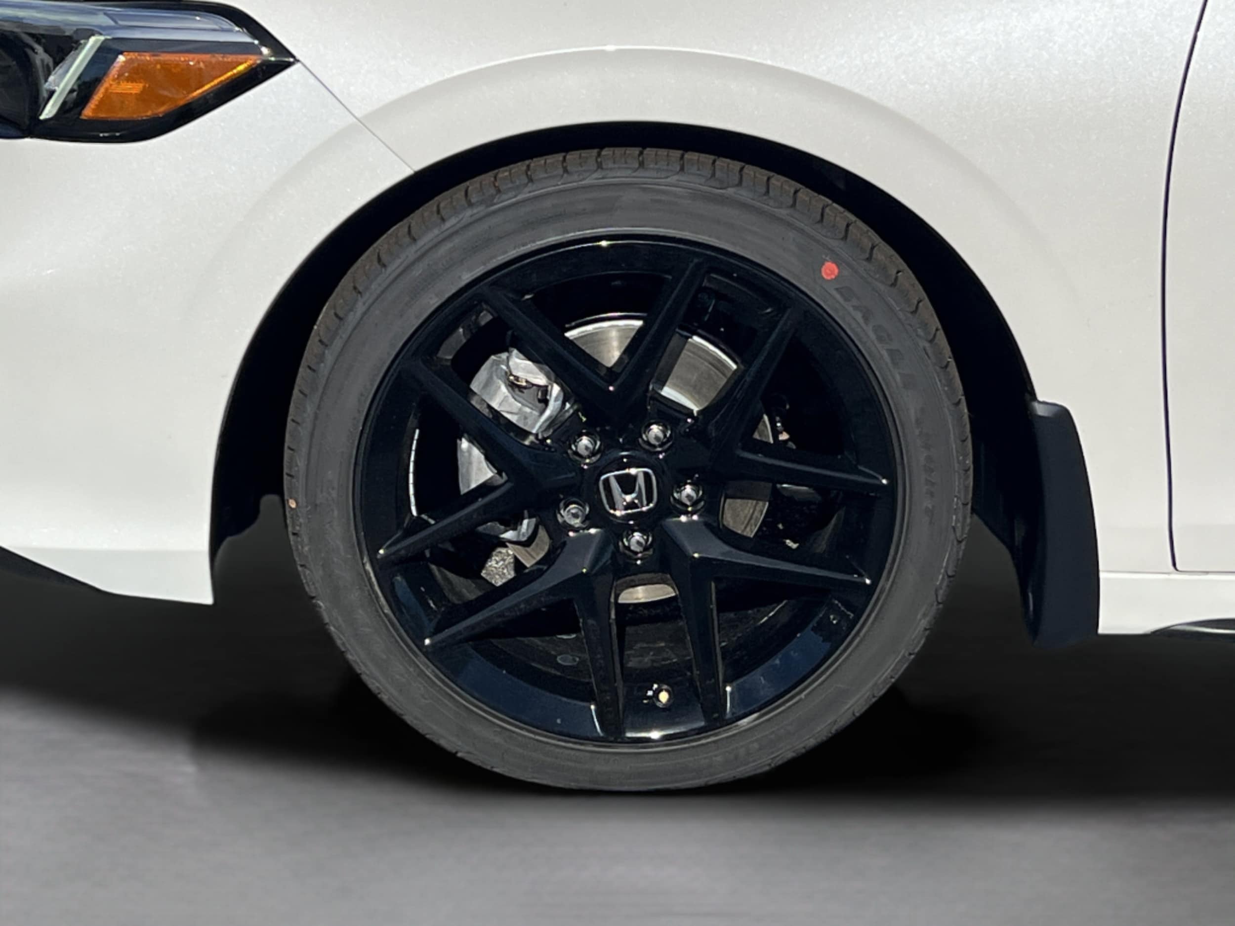 2026 Honda Civic Hatchback Sport - Photo 30