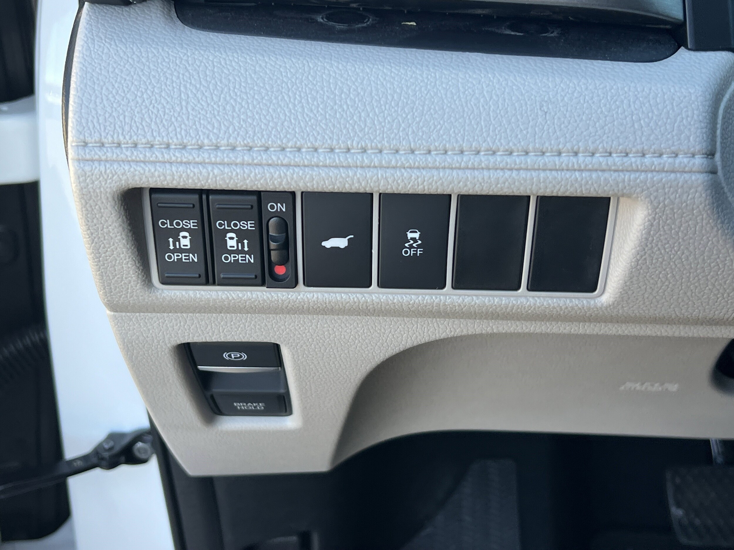 2026 Honda Odyssey EX-L - Photo 18