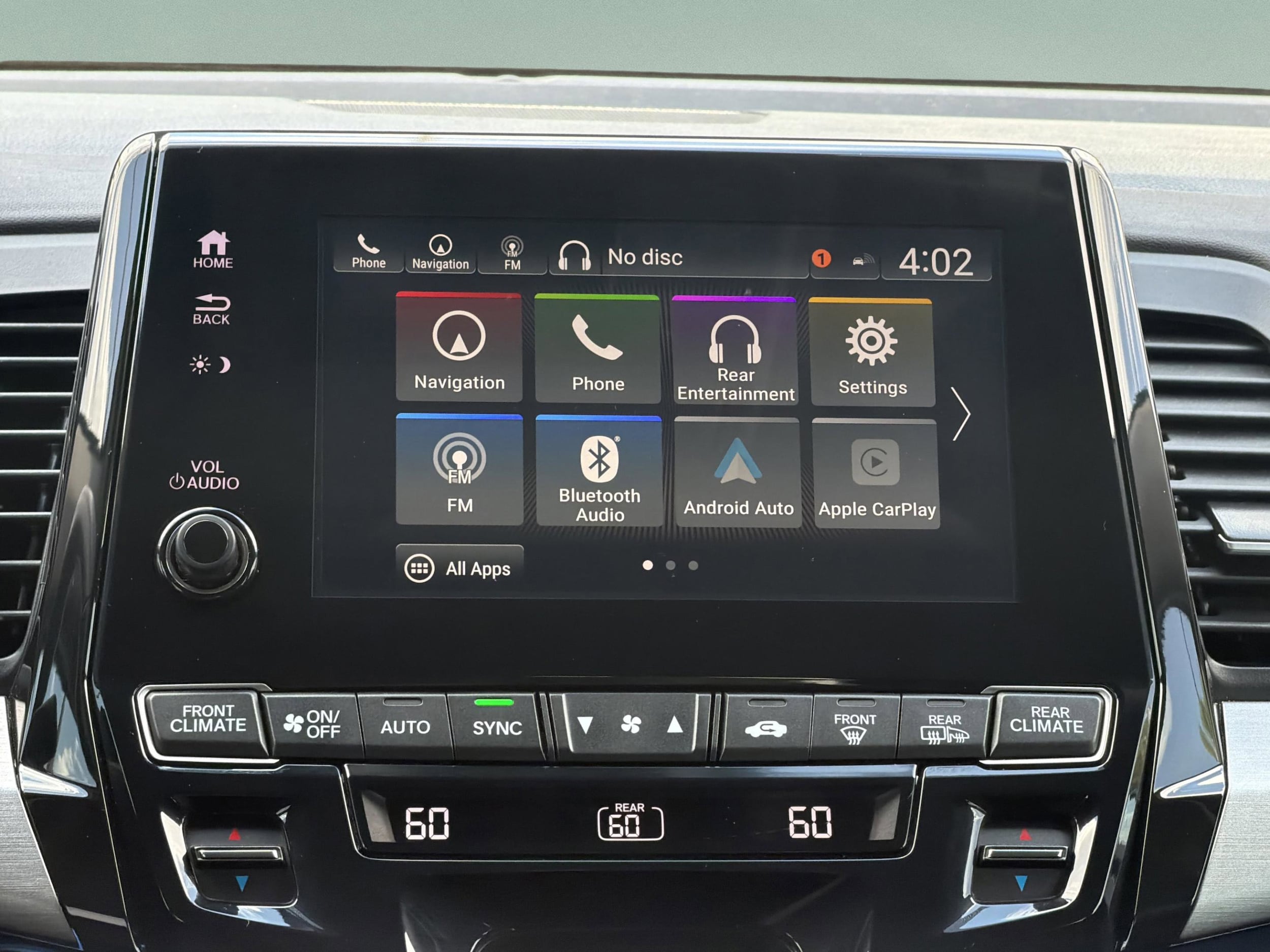 2024 Honda Odyssey Touring - Photo 34