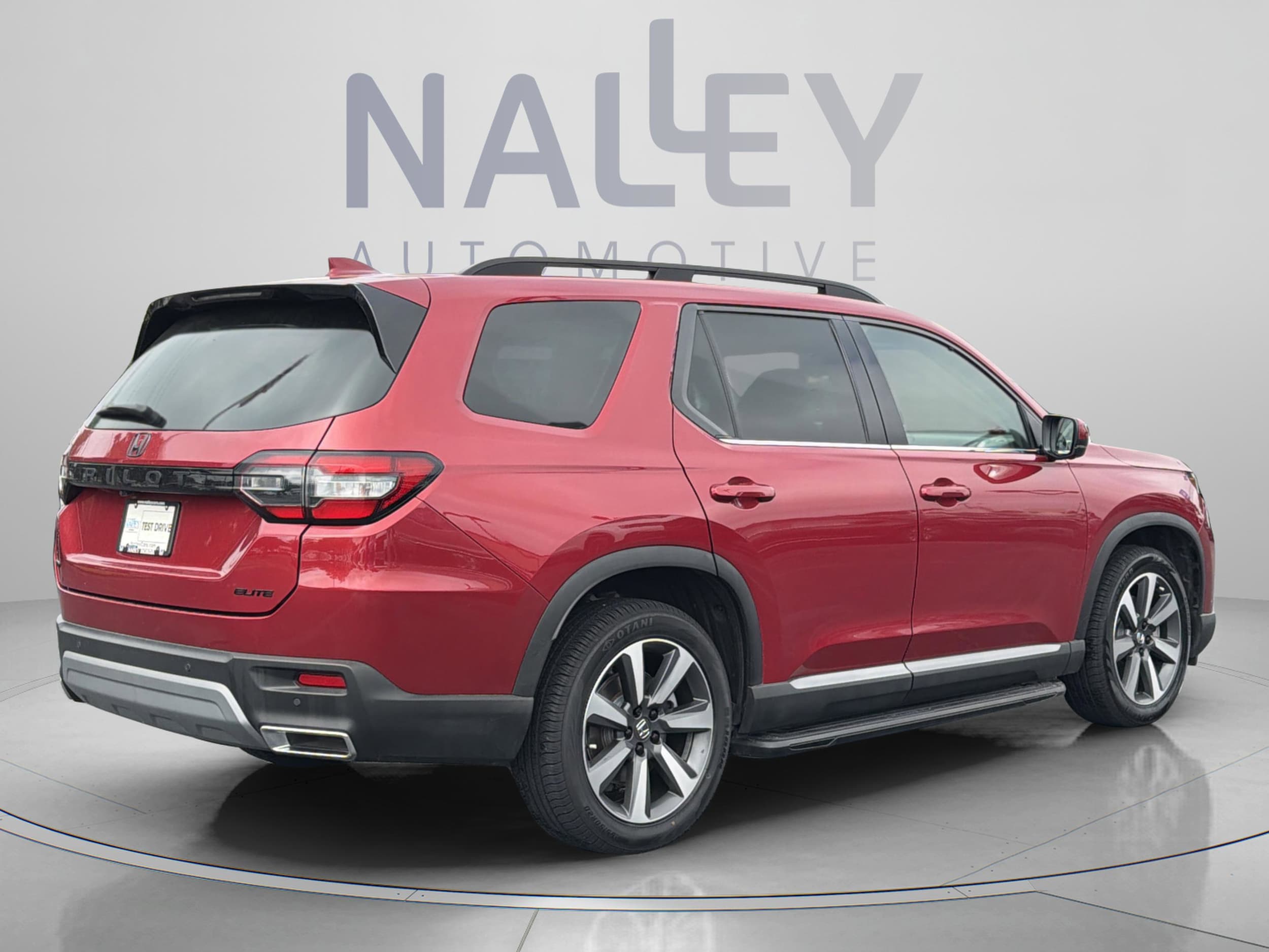 2023 Honda Pilot Elite - Photo 6