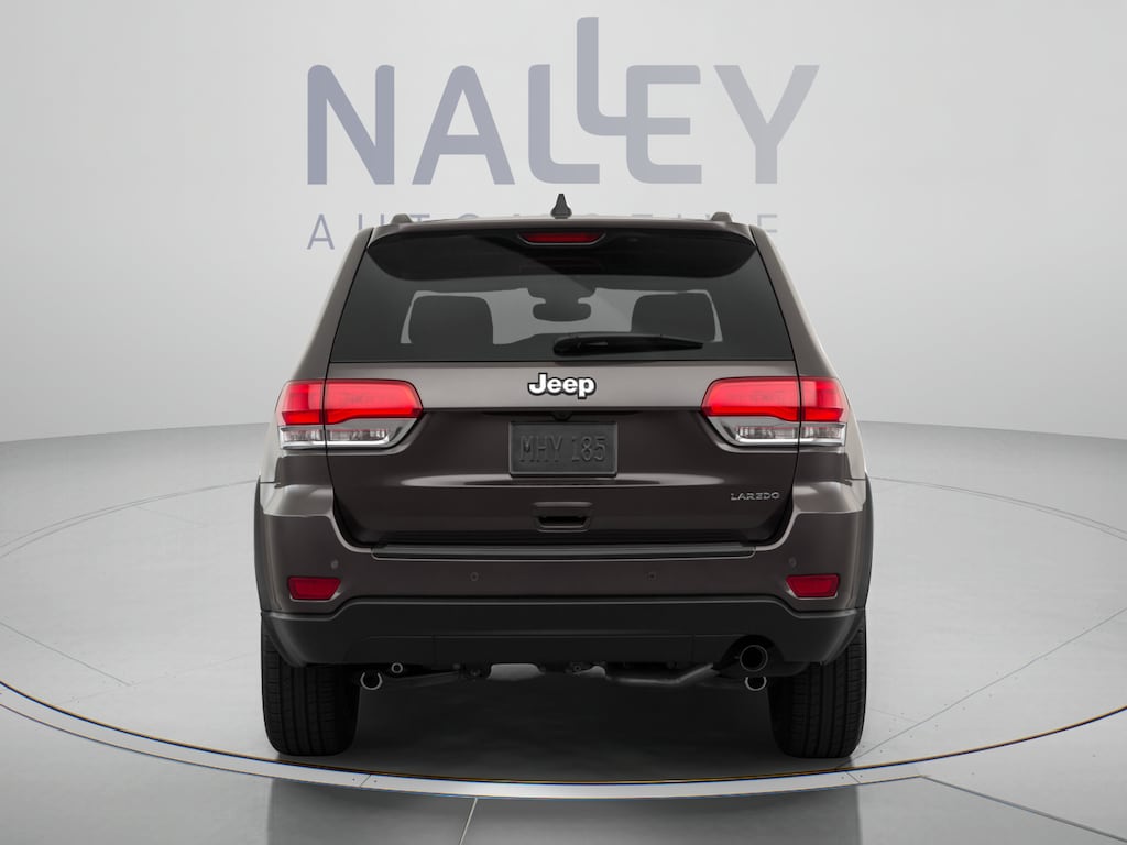 Used 2020 Jeep Grand Cherokee Laredo SUV