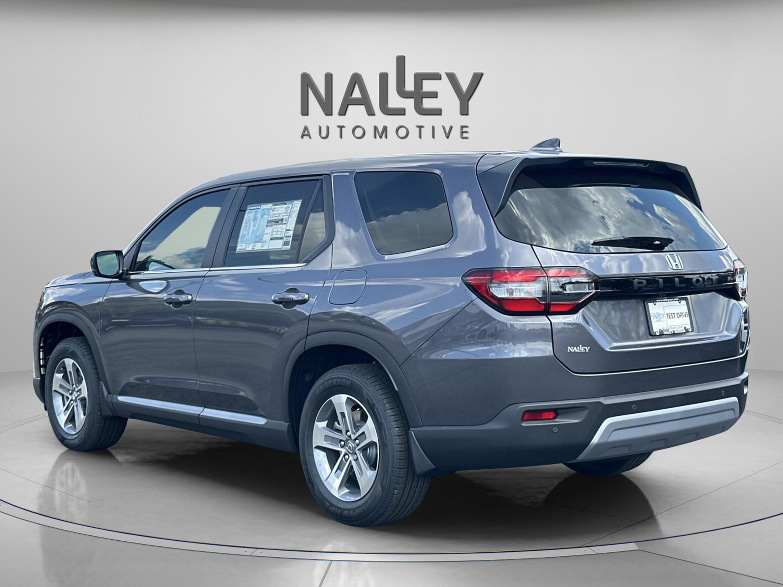 2025 Honda Pilot EX-L photo 2