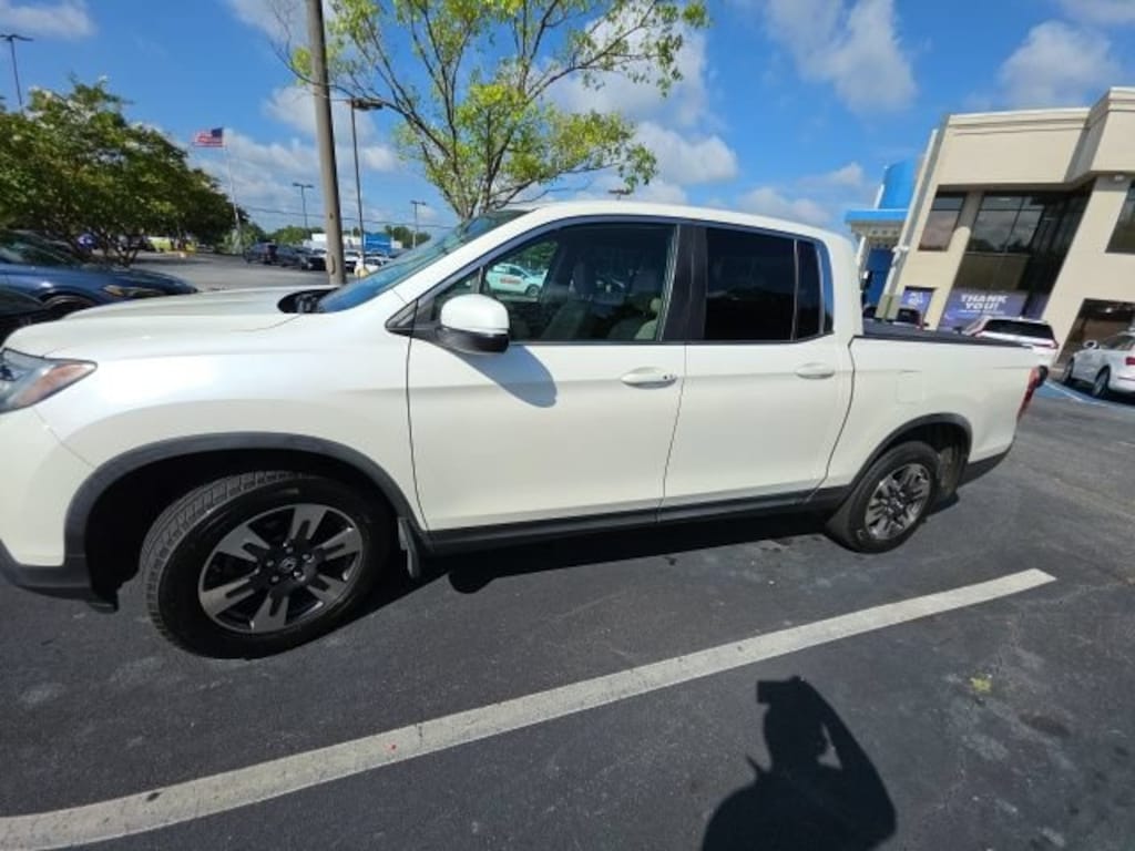 Certified 2017 Honda Ridgeline RTL AWD Truck Crew Cab