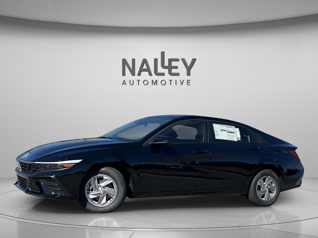 New 2026 Hyundai Elantra SE Sedan