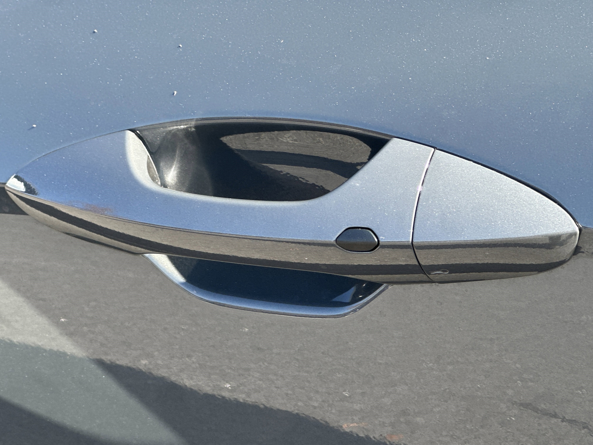 2026 Hyundai Kona SE photo 3