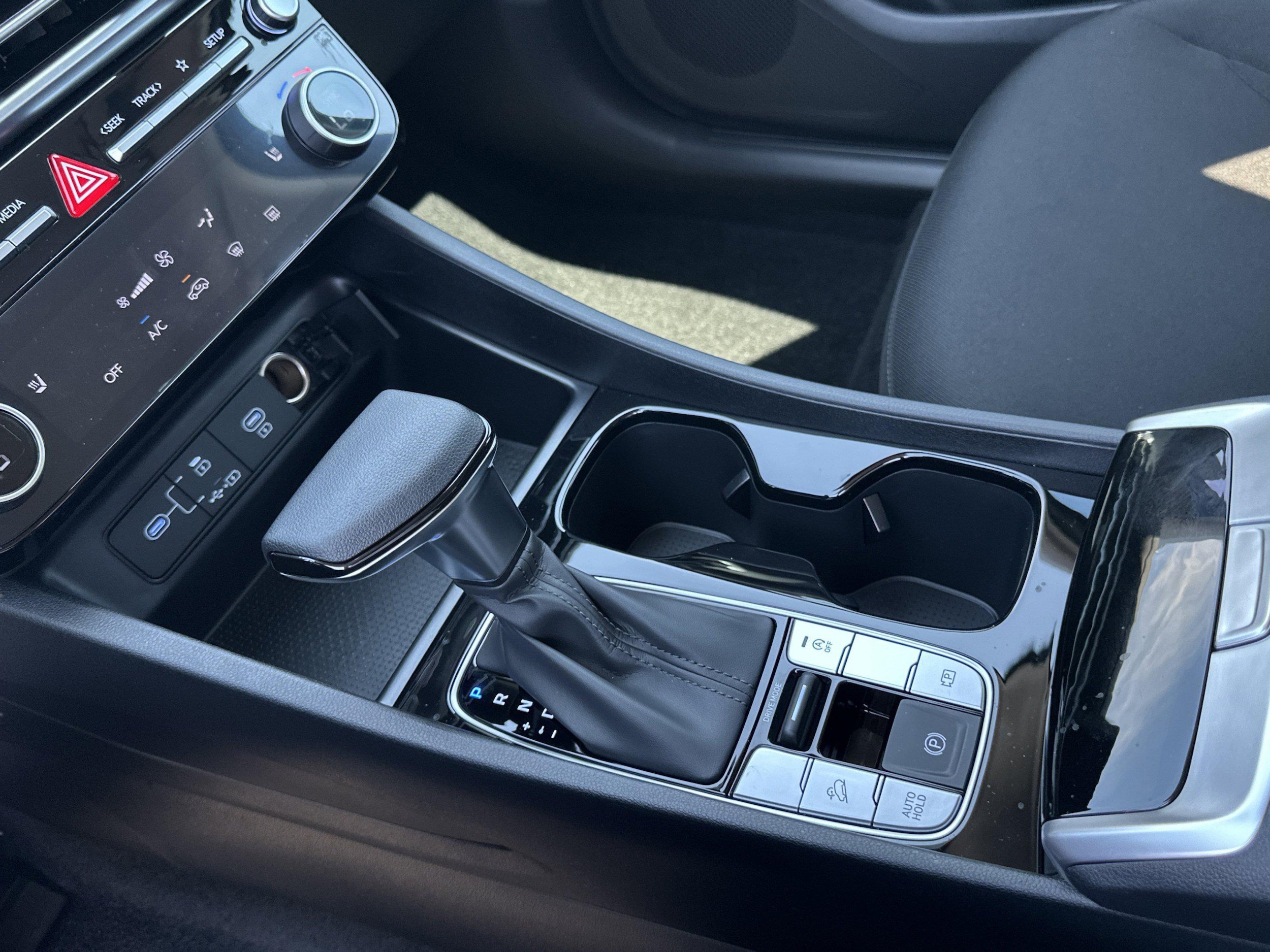 2026 Hyundai Tucson SEL - Photo 13