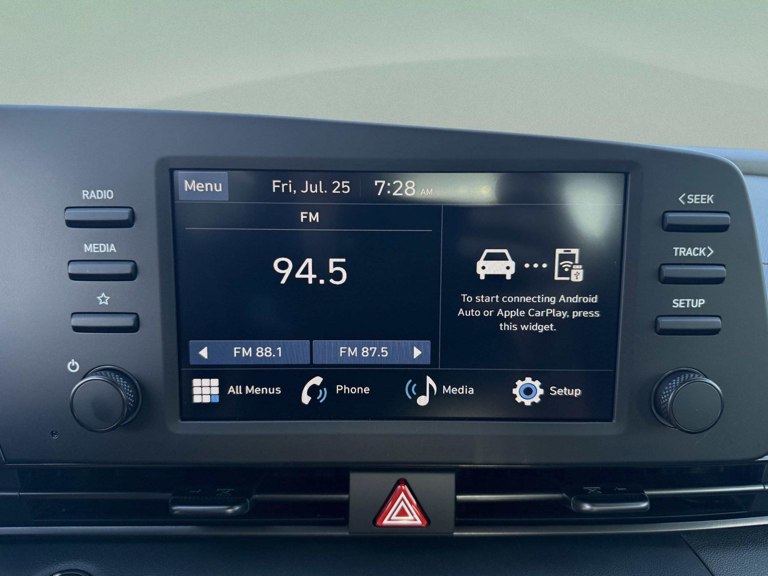 2025 Hyundai Elantra SEL - Photo 8