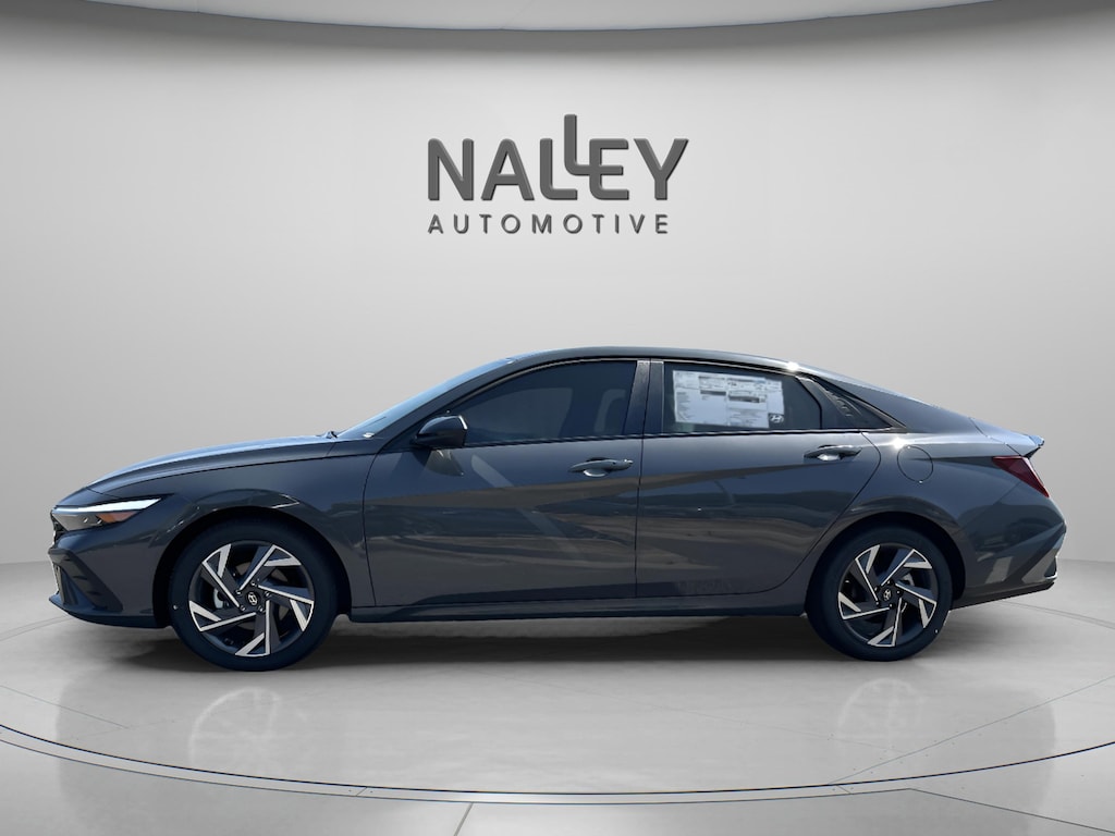 New 2025 Hyundai Elantra SEL Sport Sedan