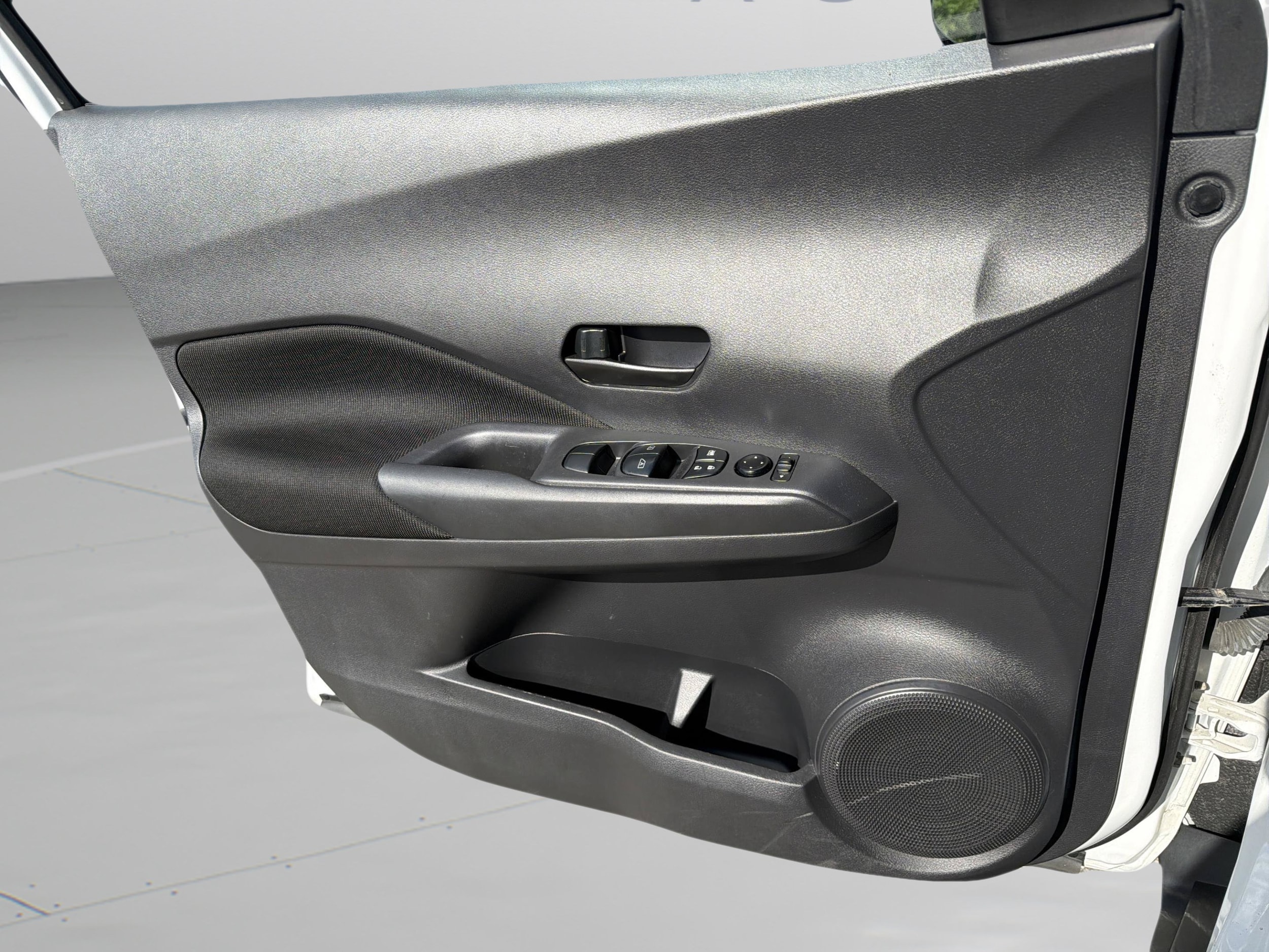 2022 Nissan Kicks S - Photo 17