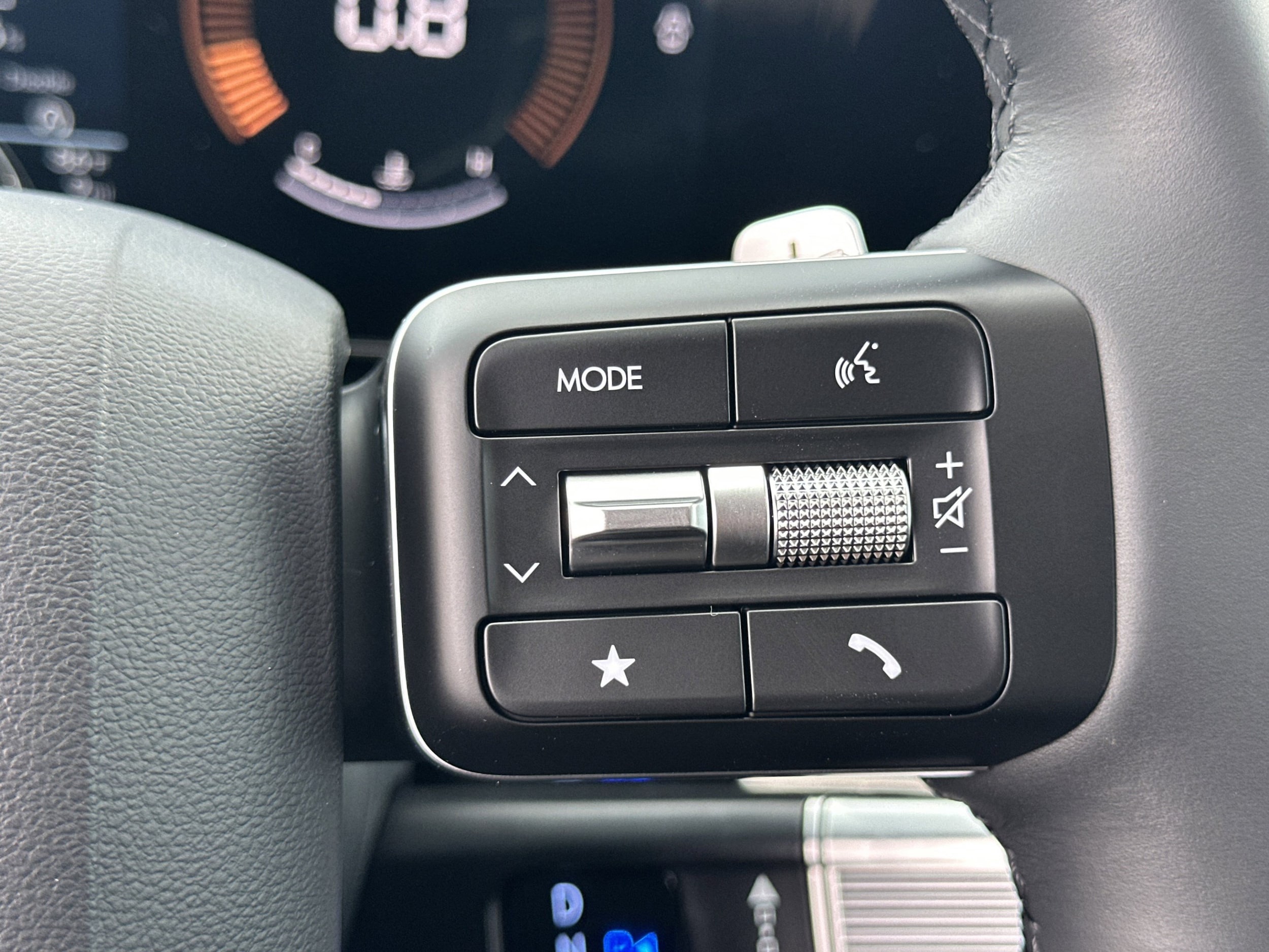 2026 Hyundai Santa Fe SEL - Photo 17