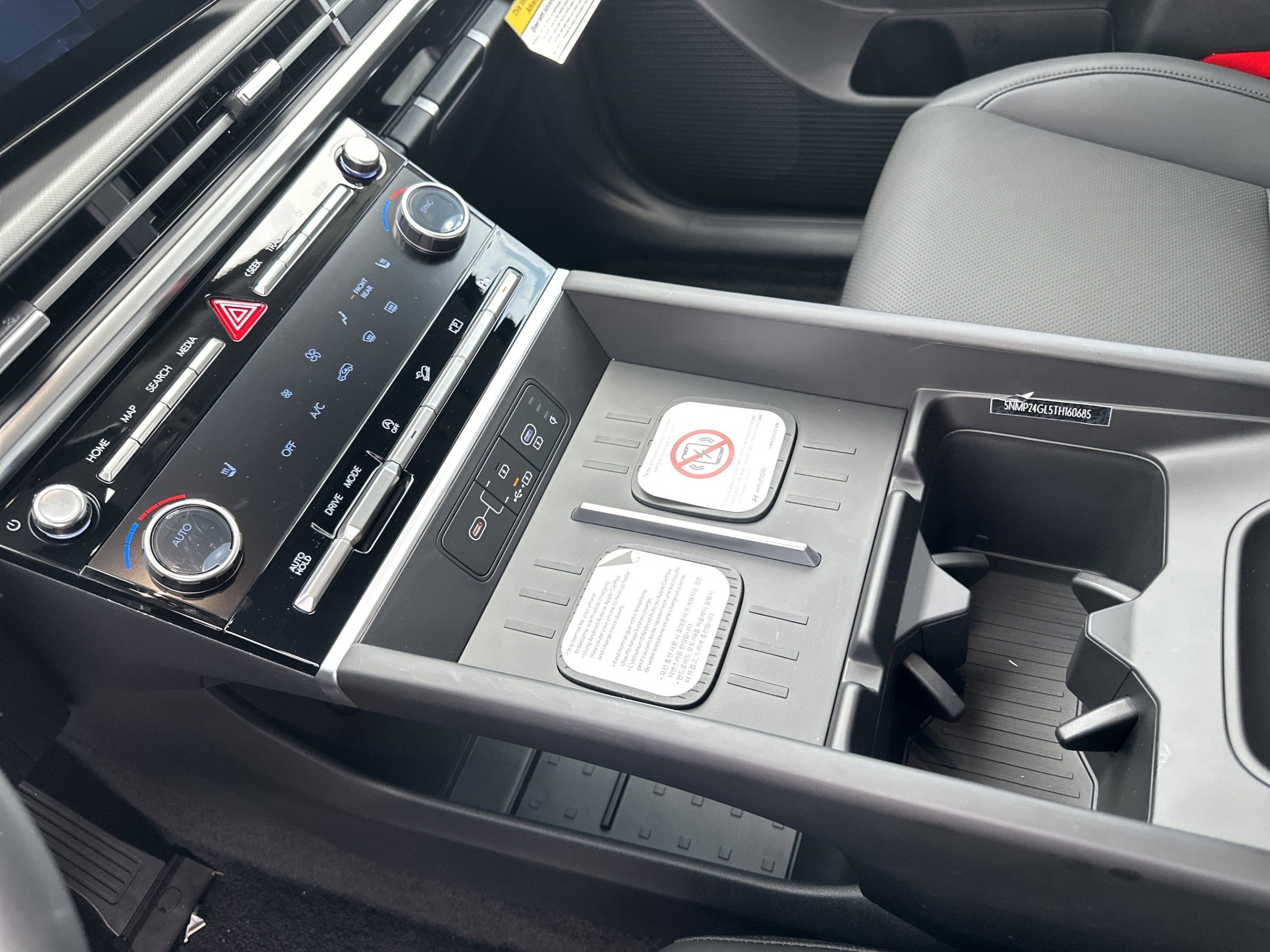 2026 Hyundai Santa Fe SEL - Photo 16