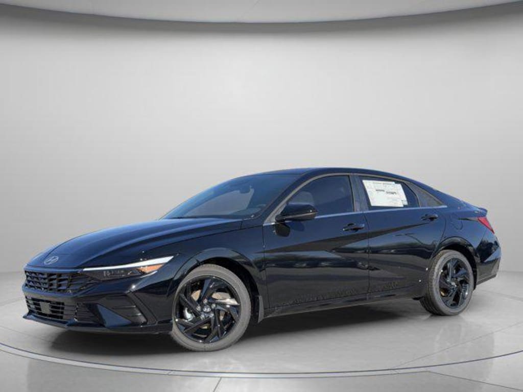 New 2026 Hyundai Elantra SEL Sport Sedan