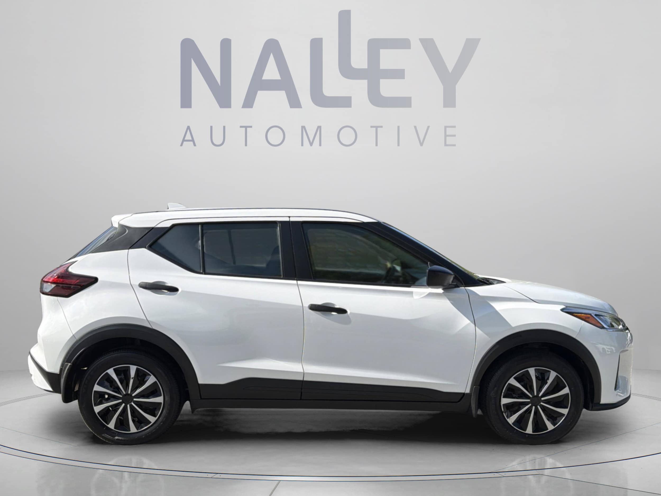 2022 Nissan Kicks S - Photo 7