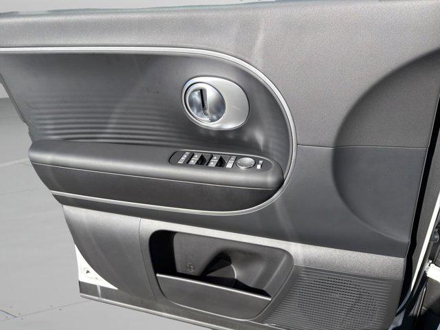 2026 Hyundai IONIQ 9 SE - Photo 17