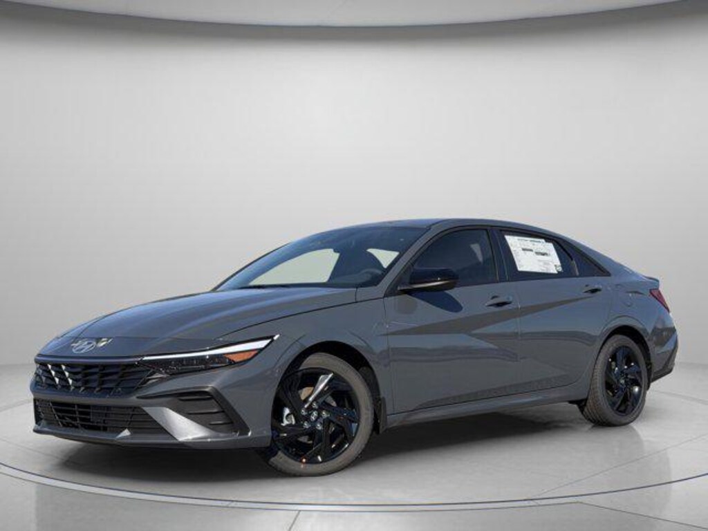 New 2026 Hyundai Elantra SEL Sport Sedan