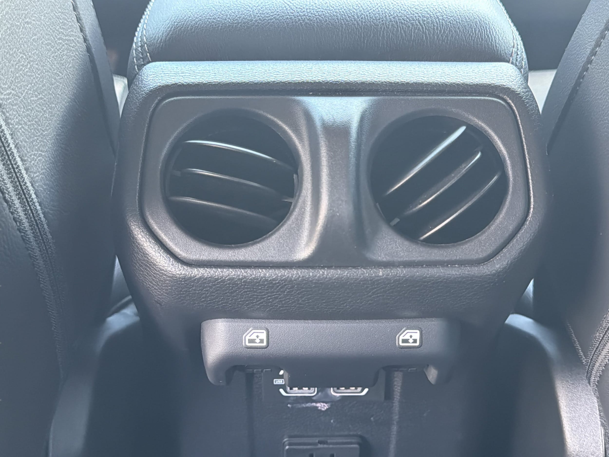2022 Jeep Wrangler Unlimited Sahara 4XE - Photo 29