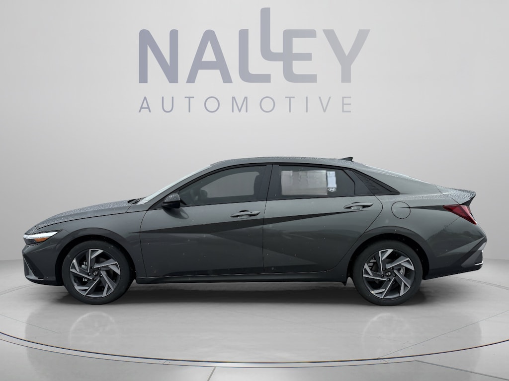 New 2025 Hyundai Elantra SEL Sport Sedan
