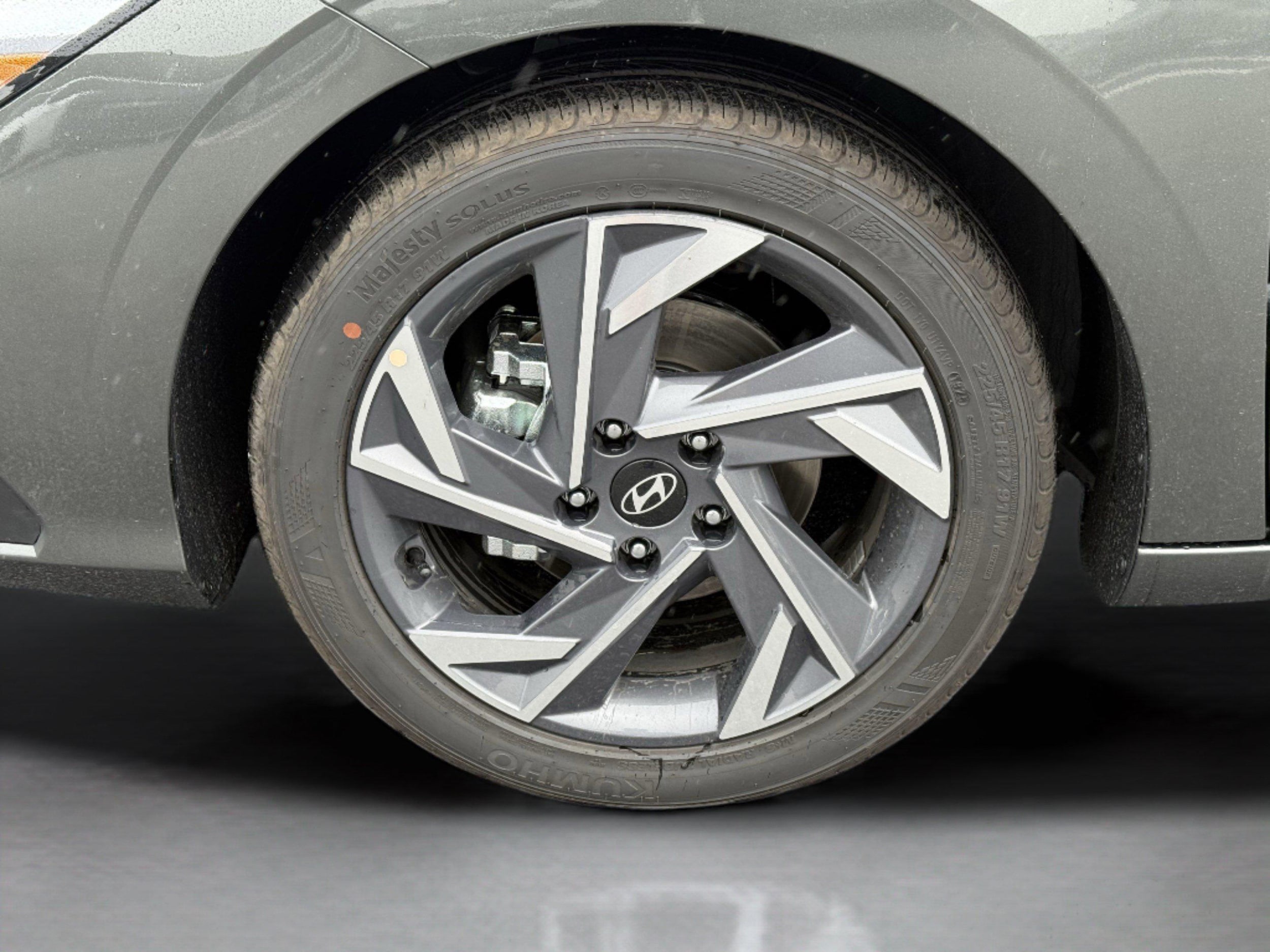 2025 Hyundai Elantra SEL - Photo 36